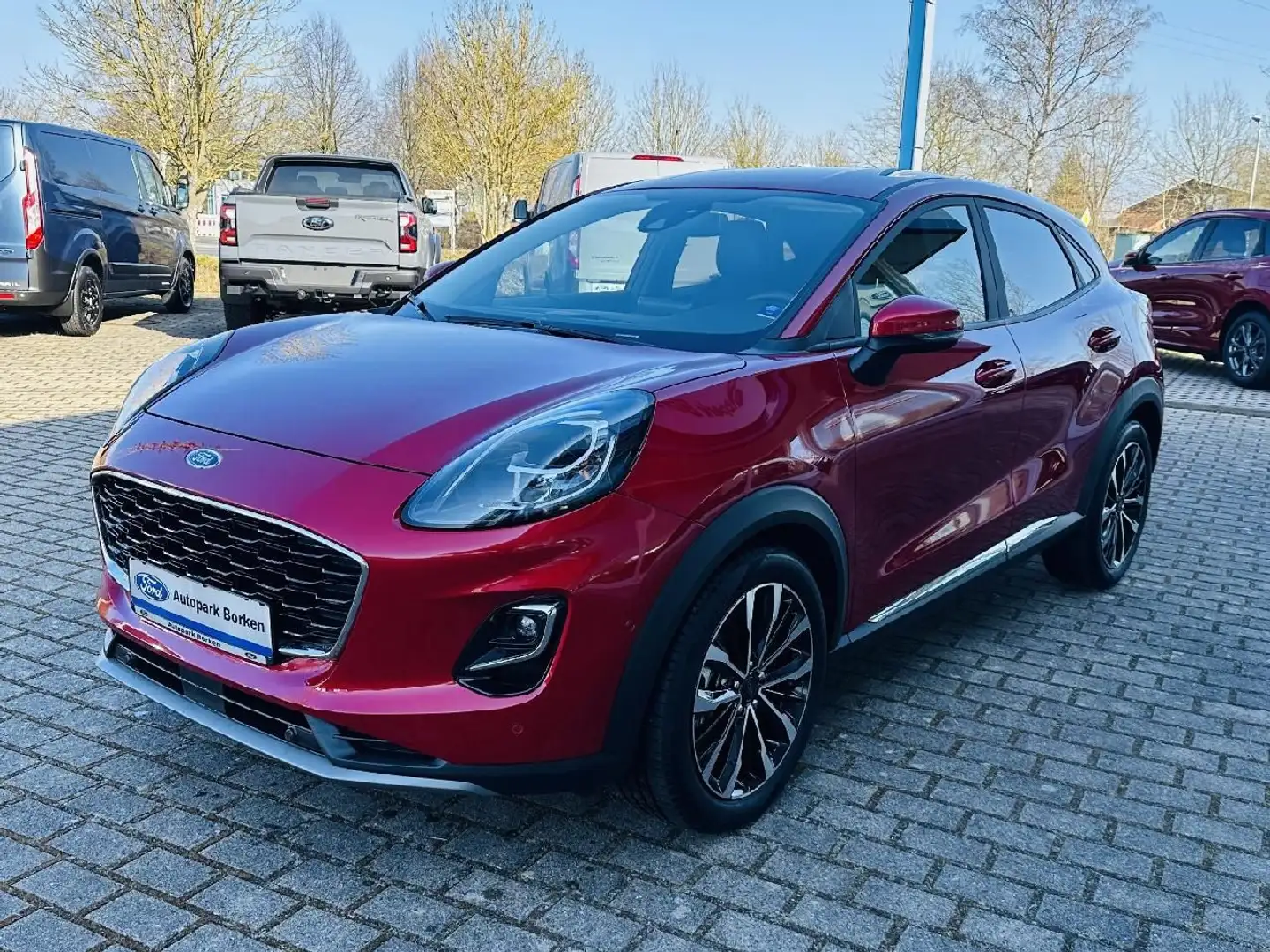 Ford Puma Titanium X Rot - 1