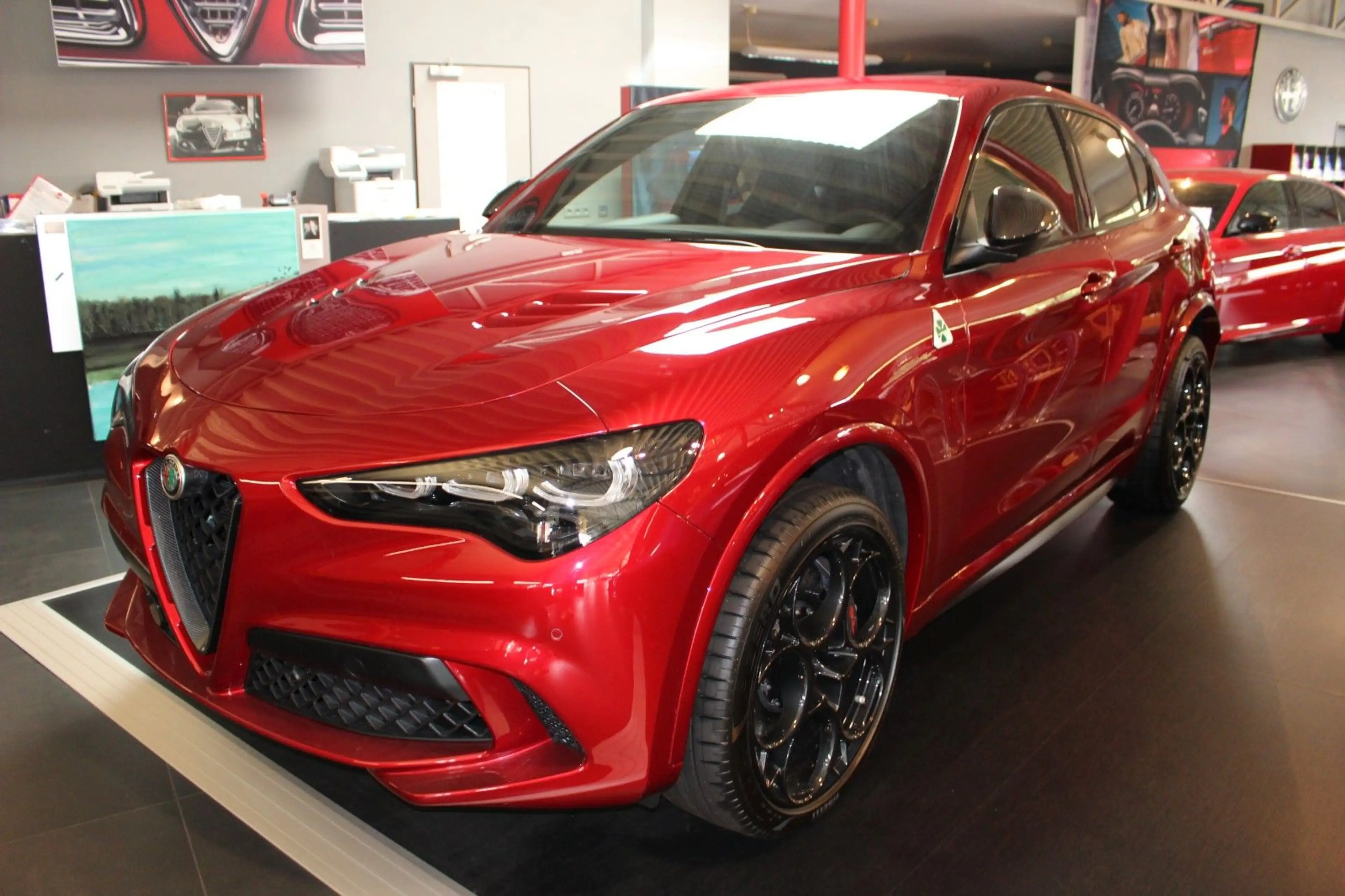 Alfa Romeo Stelvio 2,9 QV Collezione 28/63 — photo 4