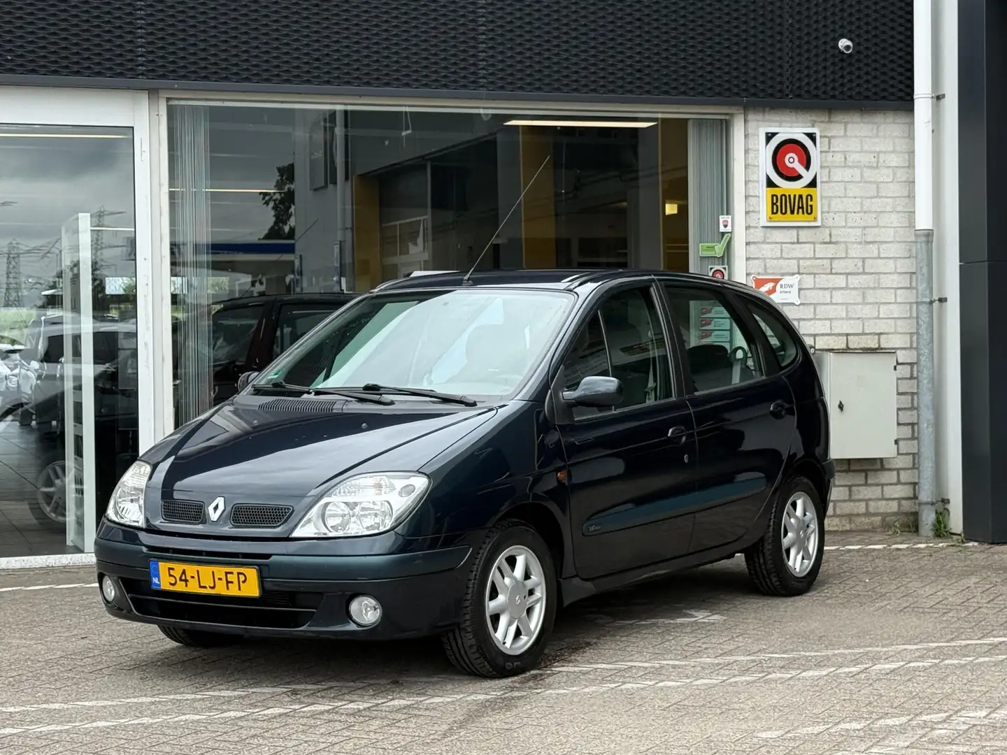 Renault Scenic 1.6-16V Expression Sport | UNIEK! | NAP | DEALER O Verde - 2