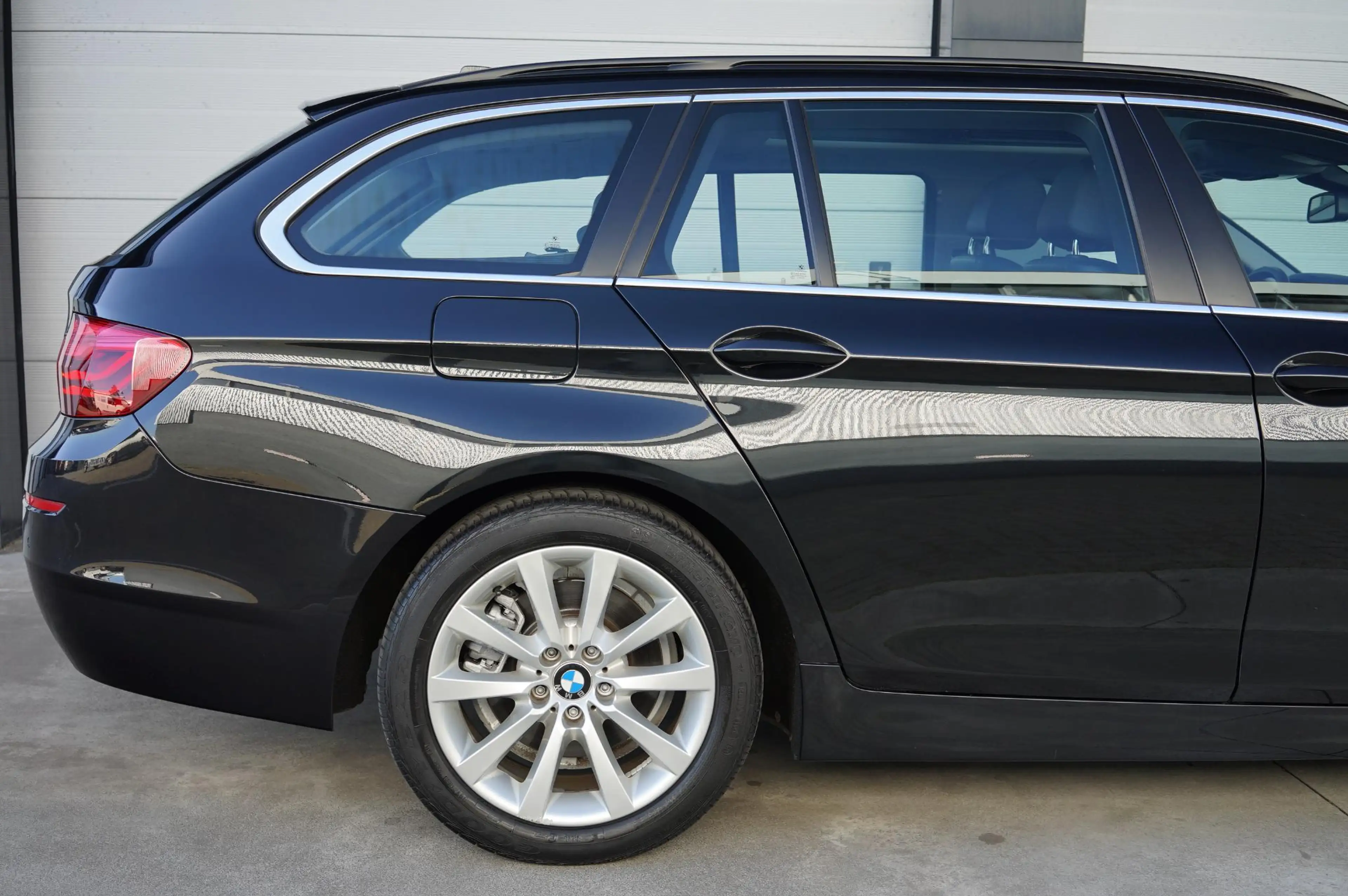 BMW 528 5-serie Touring 528i Executive — photo 9