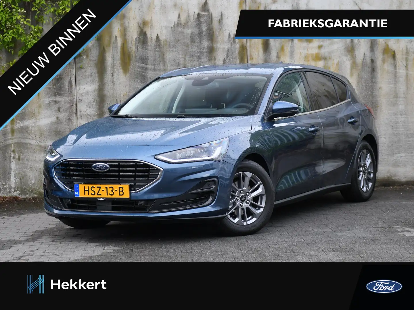 Ford Focus Titanium 1.0 EcoBoost Hybrid 125pk PDC | 16''LM | Blauw - 1