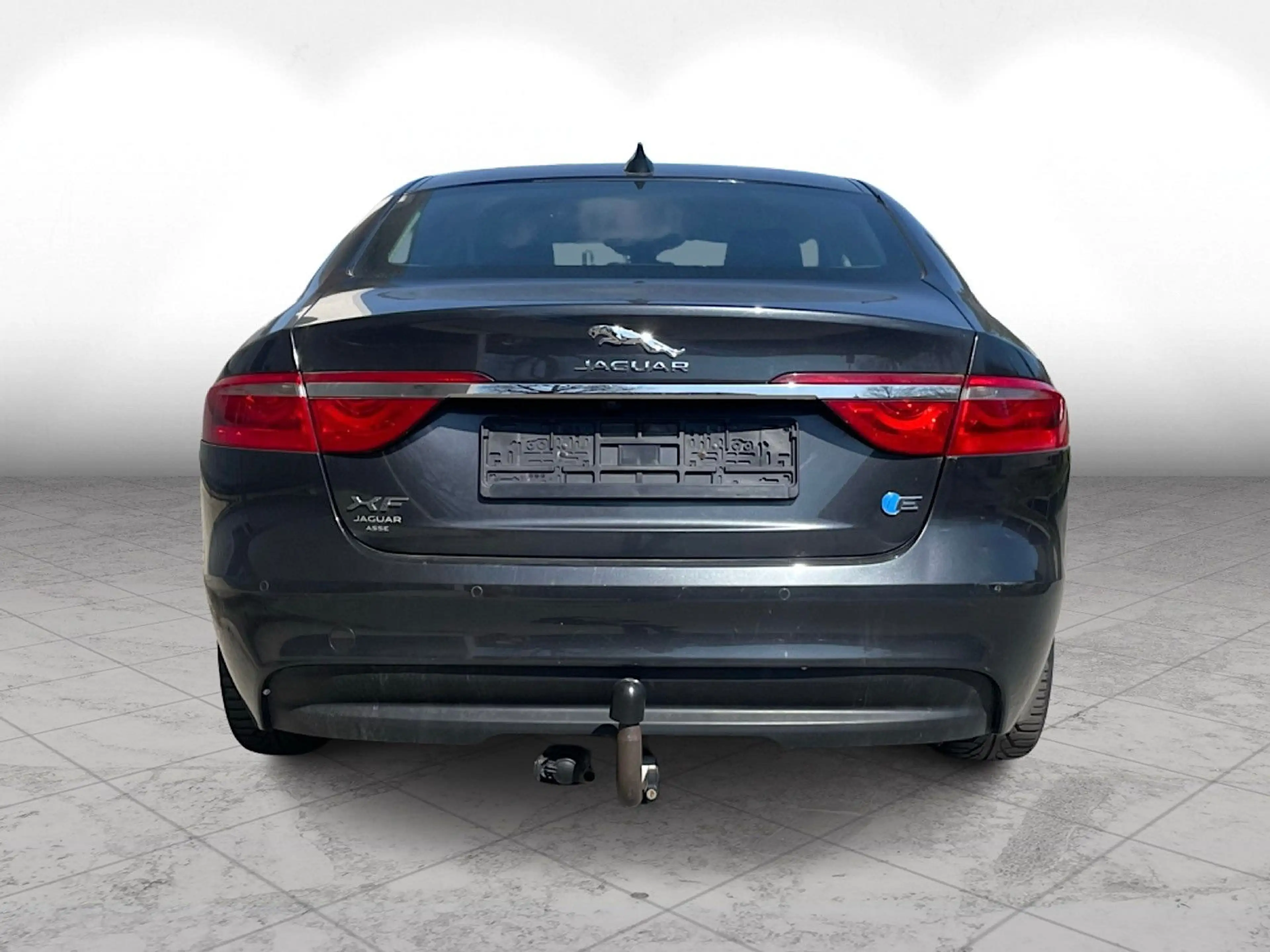 Jaguar XF 2.0d*LEDER*STEUERKETTEN NEU*TÜV NEU* — photo 6