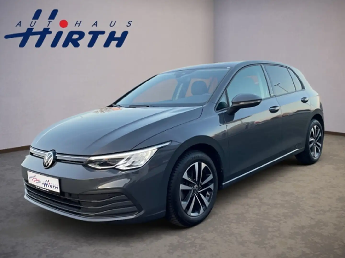 Volkswagen Golf VIII United 2.0 TDI SCR 6-Gang LED NAV Grijs - 2