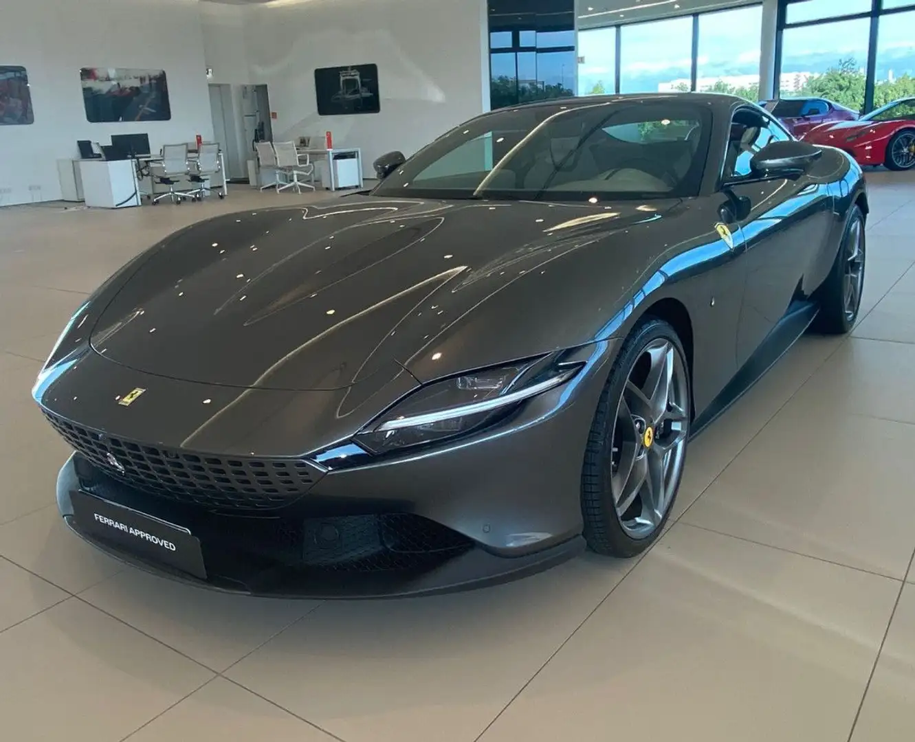 Ferrari Roma - 1