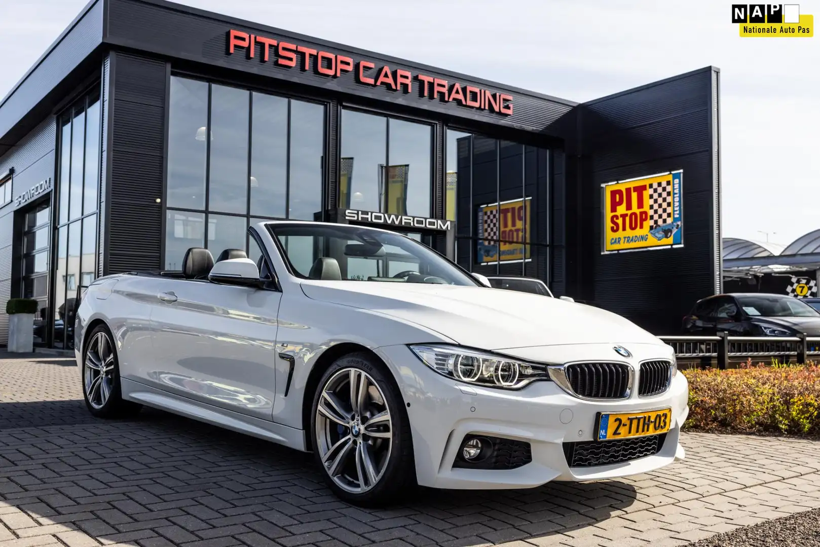 BMW 428 4-serie Cabrio 428i M-Sport, 245PK, Nekverwarming, Weiß - 1