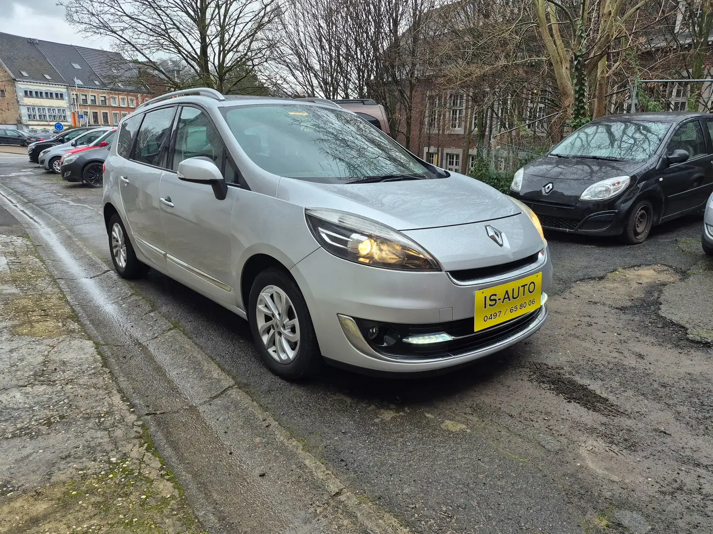 Renault Grand Scenic Grand Scénic 1.2 TCe Privilège 5pl. Gris - 1