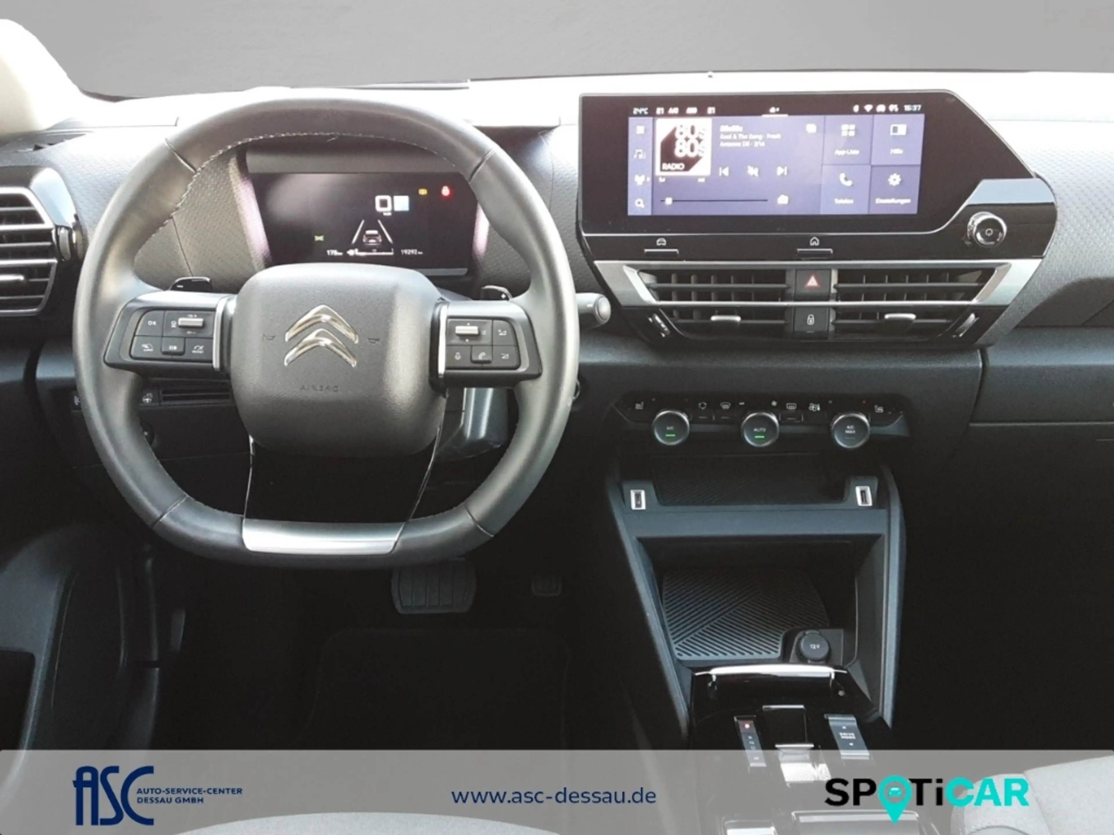 Citroen C4 PureTech 130 S&S MAX — photo 8