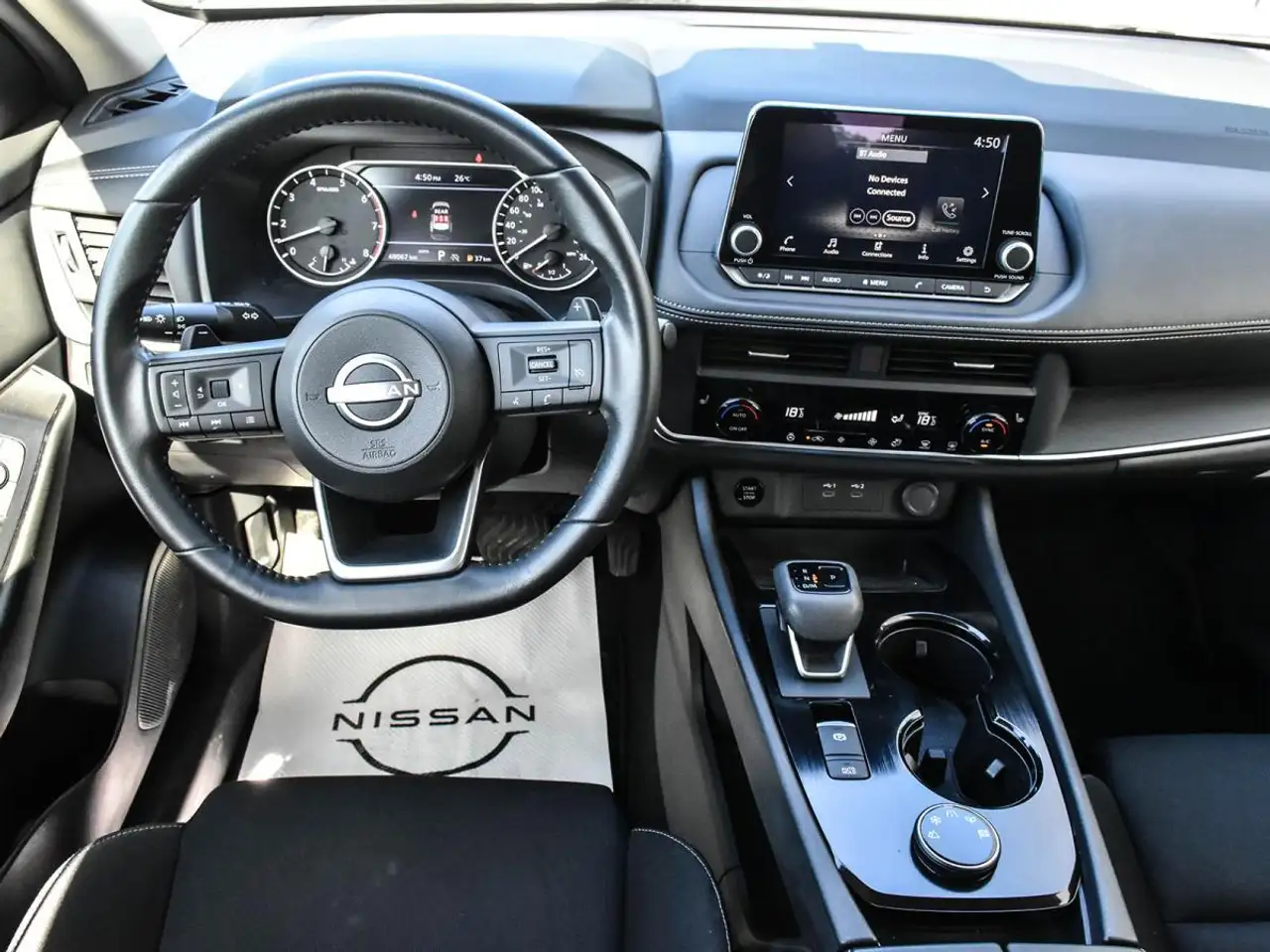 Nissan Rogue fotografie Nissan Rogue