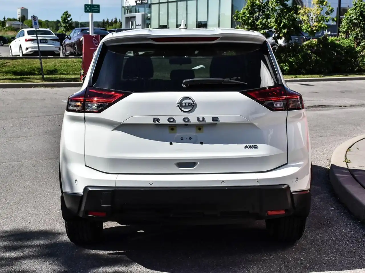Nissan Rogue fotografie Nissan Rogue