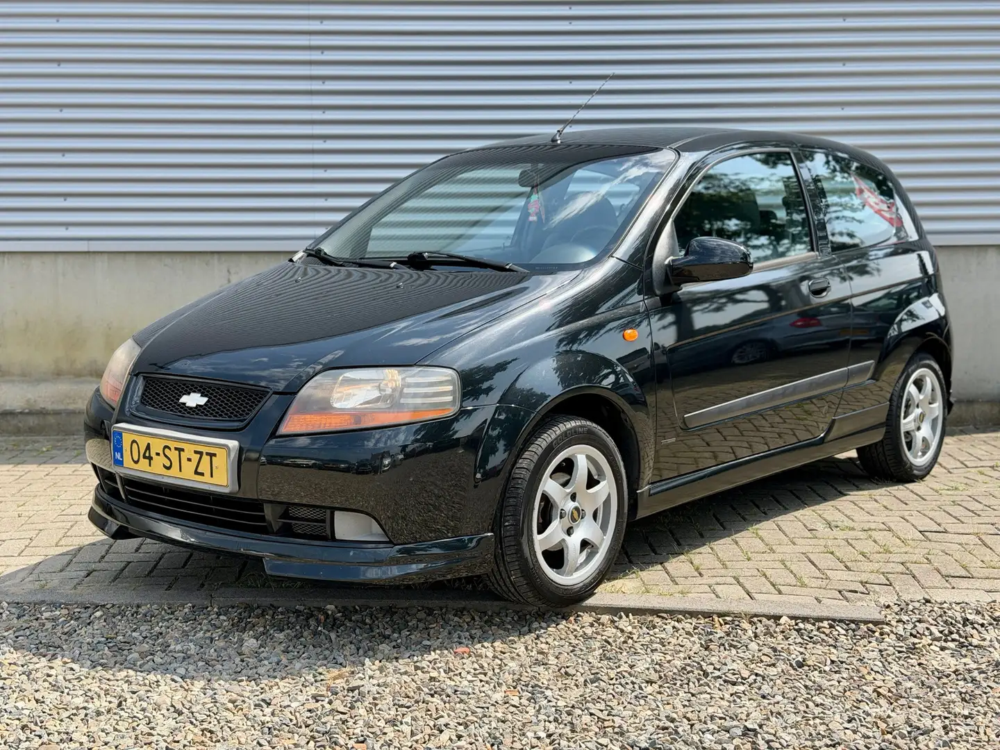 Chevrolet Kalos 1.4-16V 94pk Style | APK tot feb 2027 | Schwarz - 1