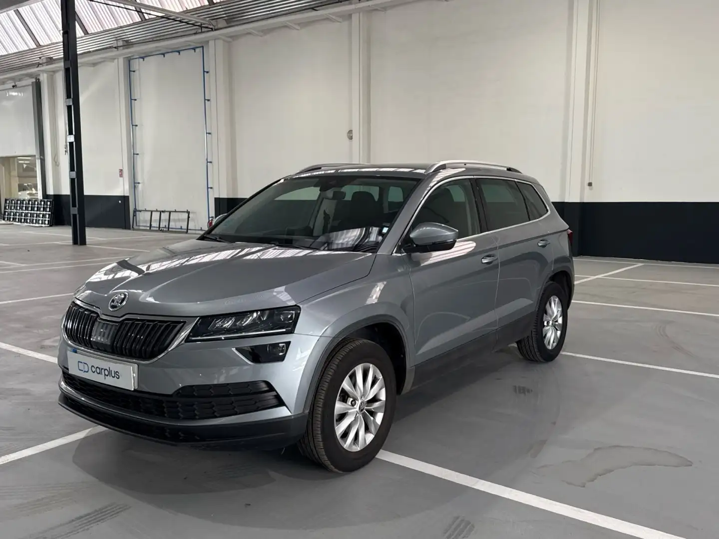 Skoda Karoq 1.0 TSI Ambition Gris - 1