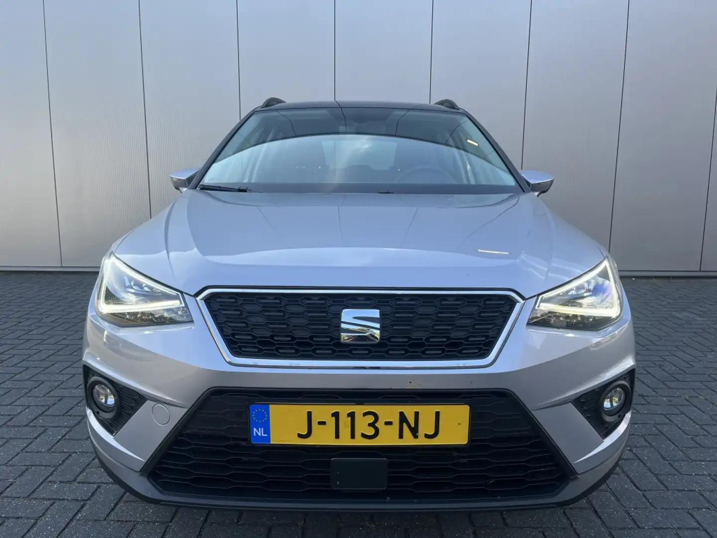 SEAT Arona 1.0 TSI Style Carplay Trekhaak PDC Grijs - 2