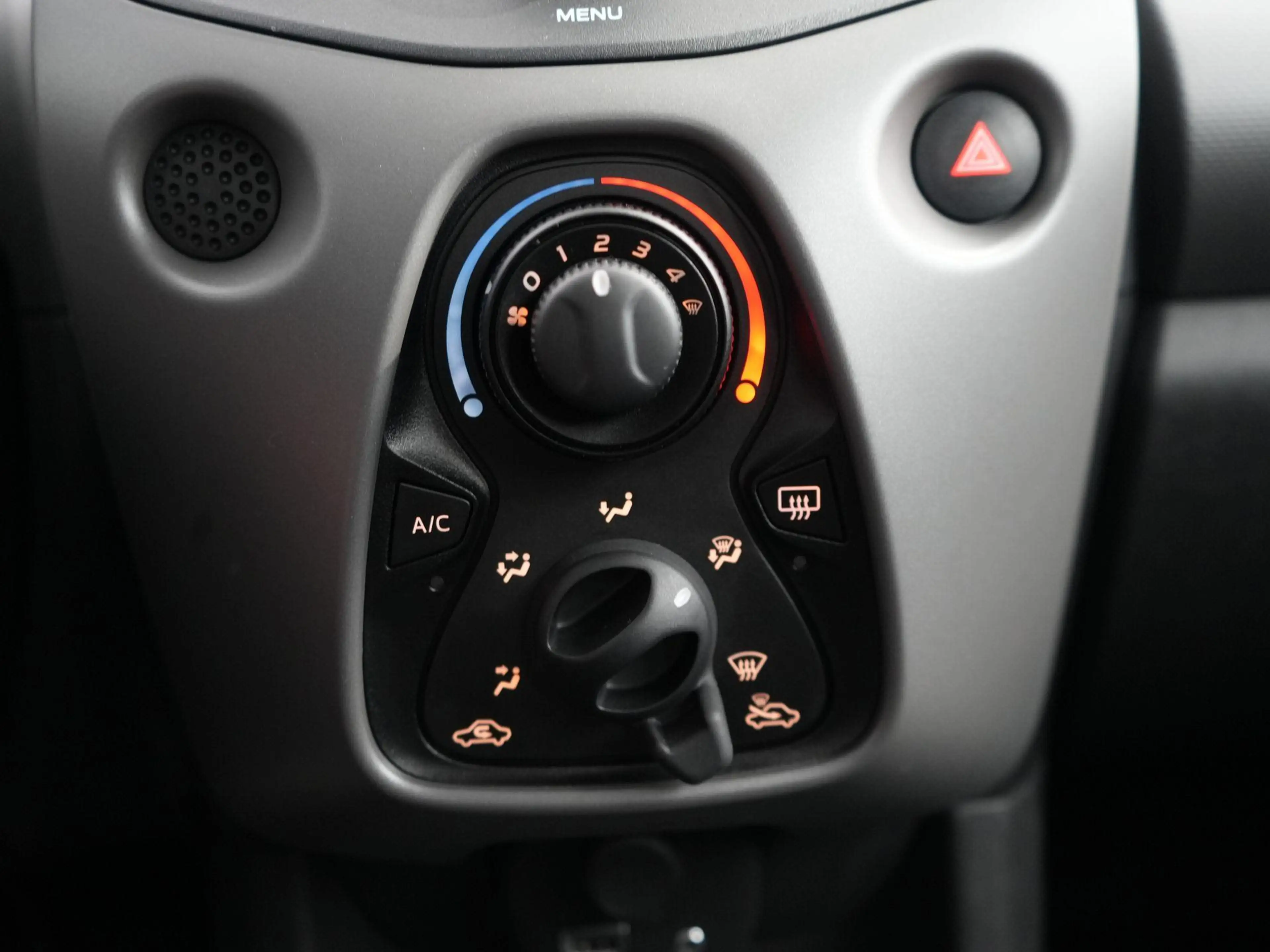 Peugeot 108 1.0 e-VTi Active | Automaat | Airco | Bleutooth | — photo 19