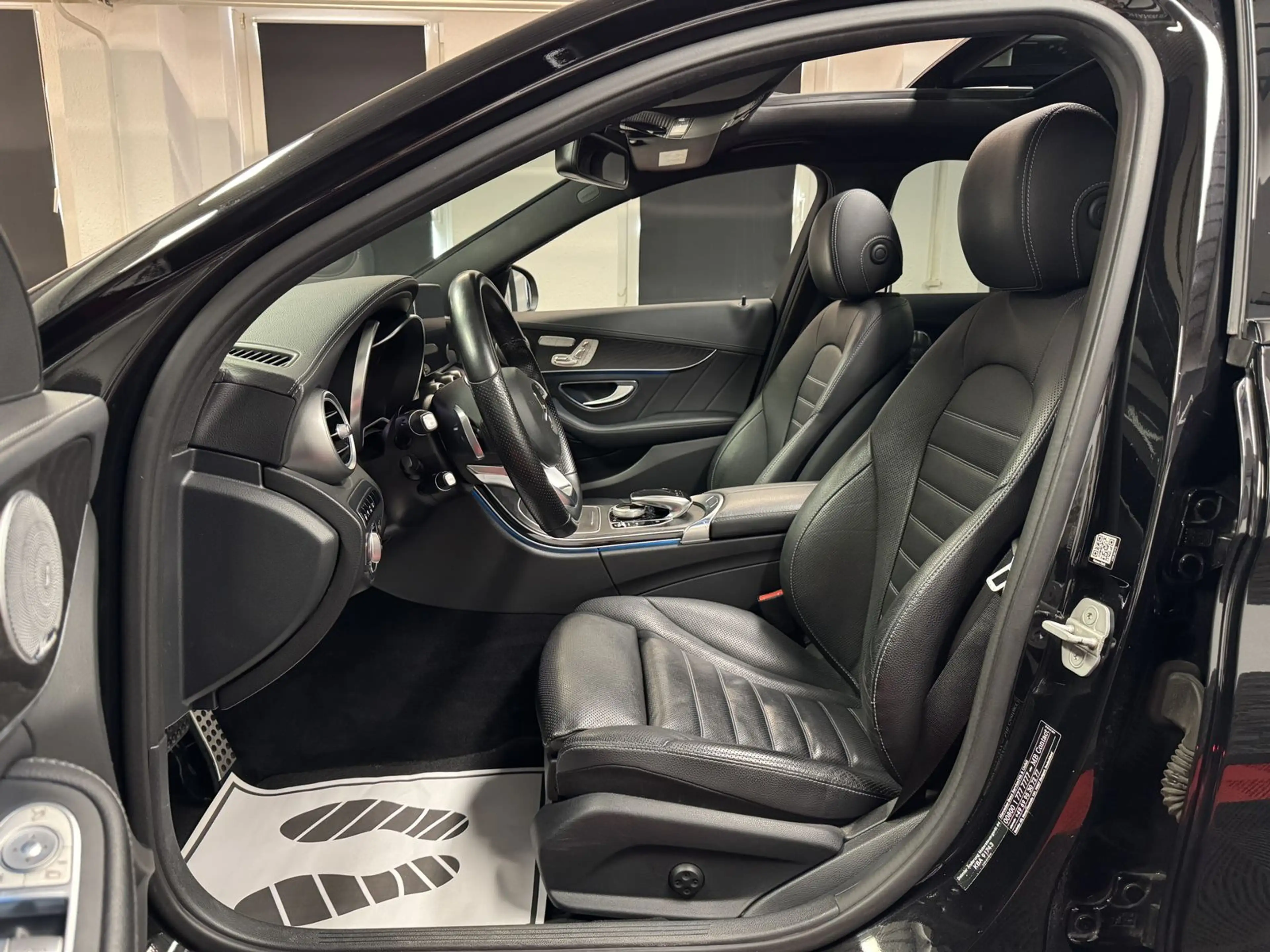 Mercedes-Benz C 250 d T 4M*AMG-LINE*LUFT*PANO*HUD*AHK* — photo 11