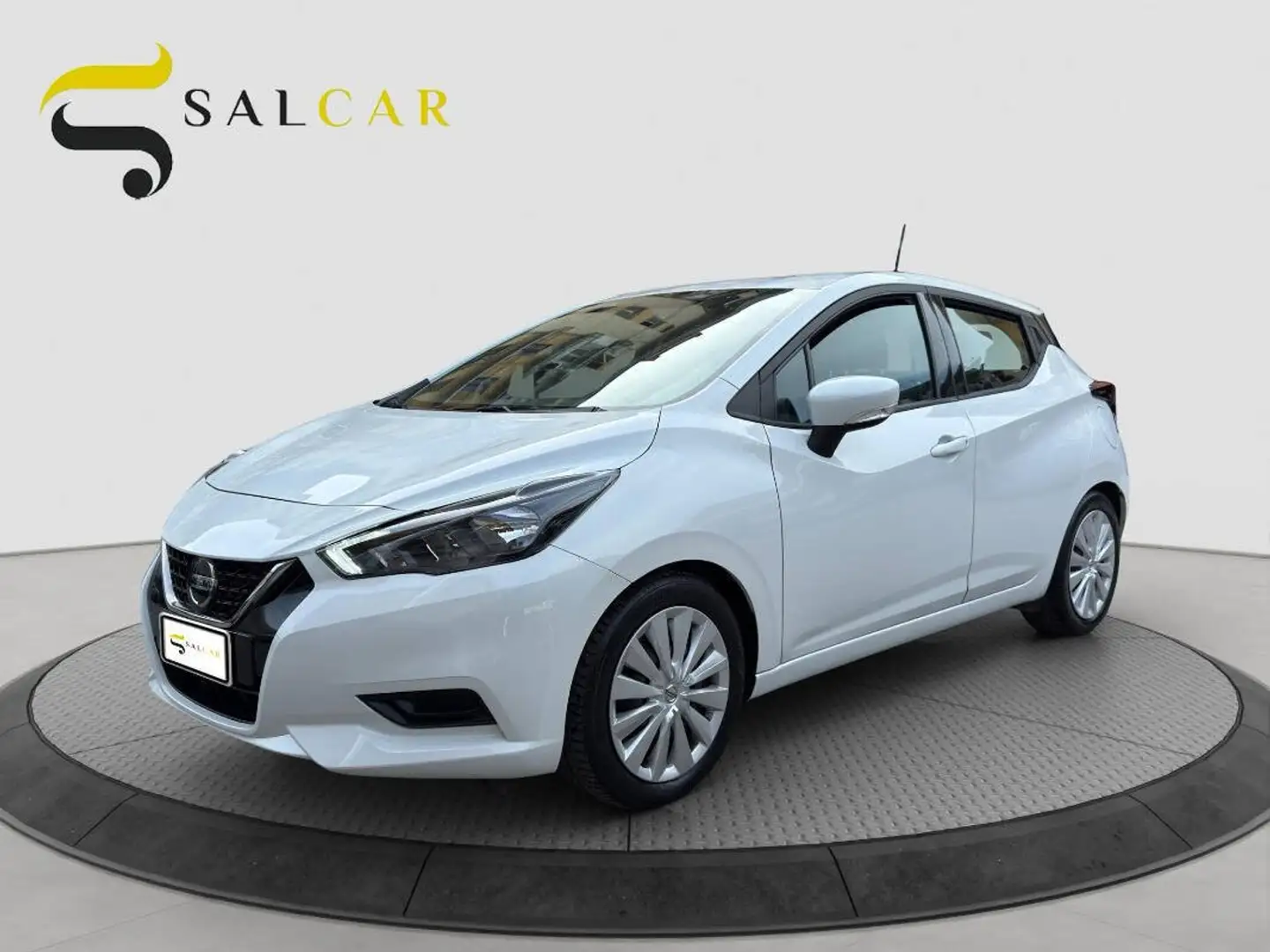Nissan Micra 1.0 ig-t Acenta 92cv xtronic 2022 Bianco - 1
