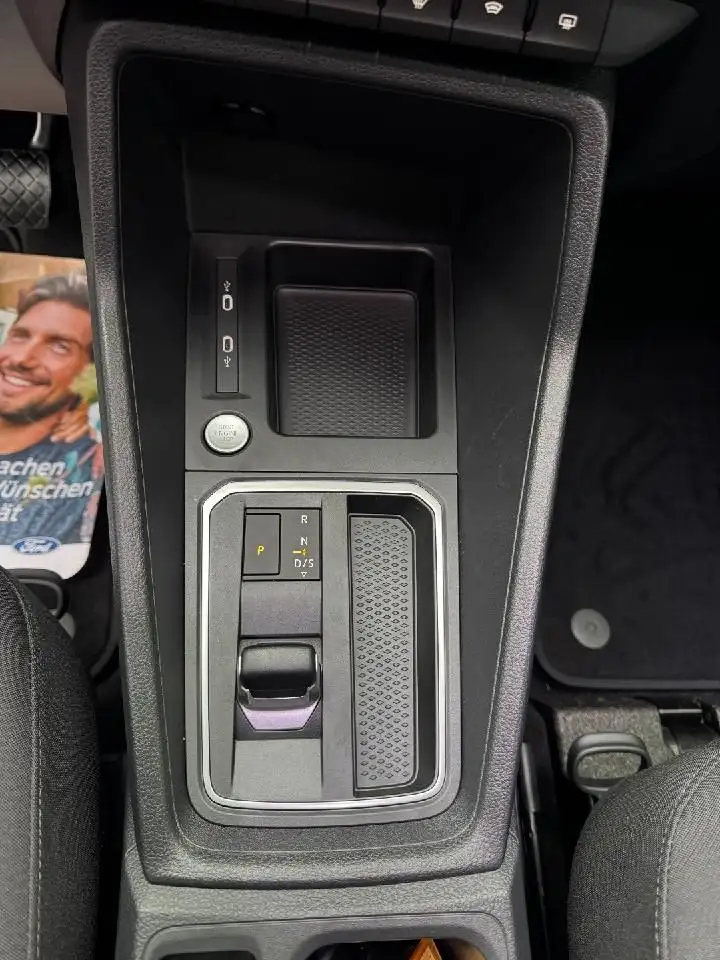 Ford Grand Tourneo Connect Titanium 115PS Autom. AHK 11