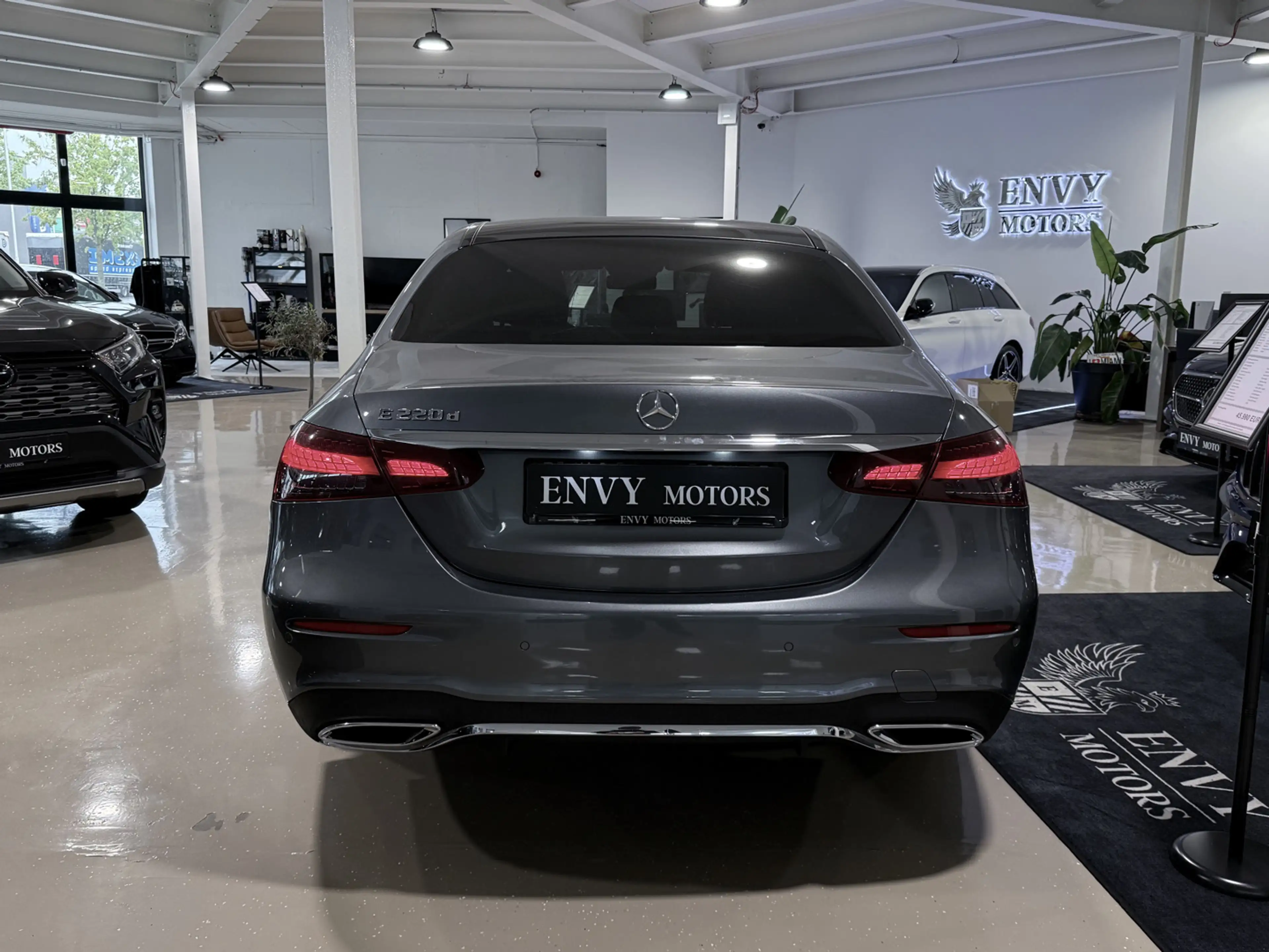 Mercedes-Benz E 220 E 220 d *NAVI*KAMERA*PANO*SHZ*TOTW — photo 7
