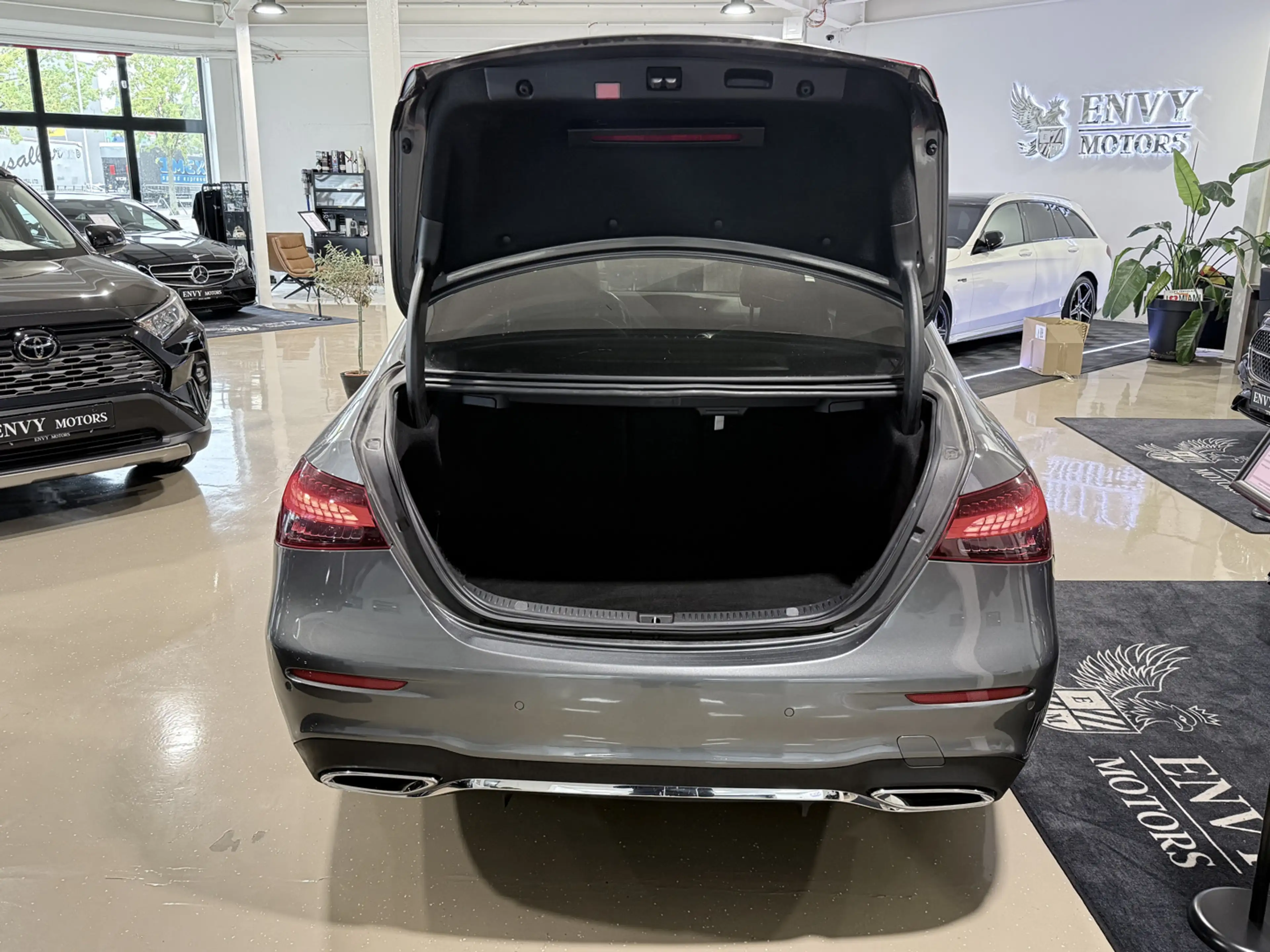 Mercedes-Benz E 220 E 220 d *NAVI*KAMERA*PANO*SHZ*TOTW — photo 8