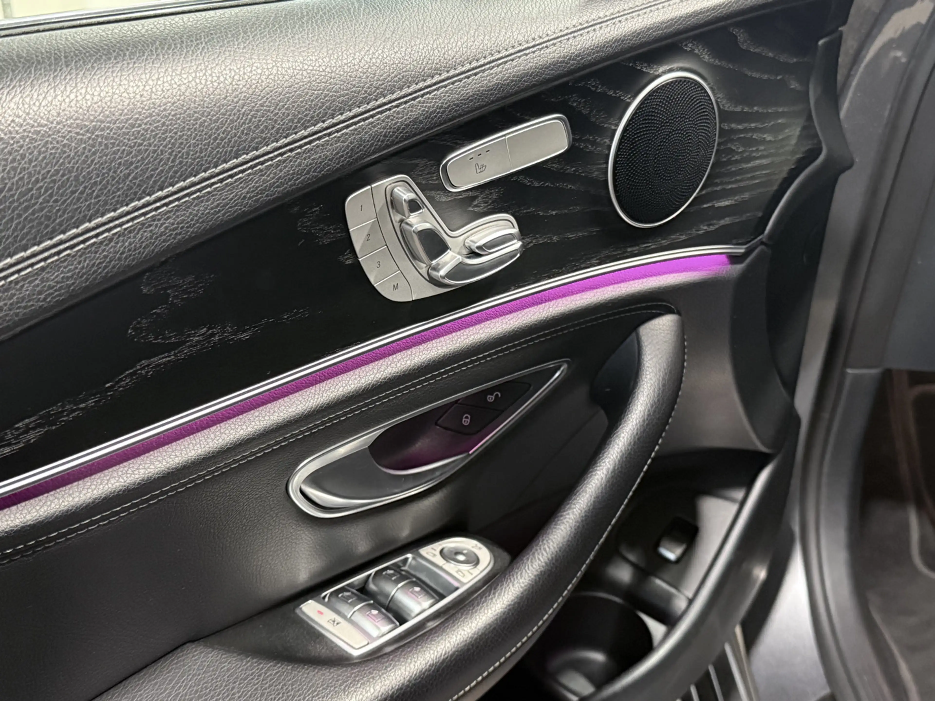 Mercedes-Benz E 220 E 220 d *NAVI*KAMERA*PANO*SHZ*TOTW — photo 15