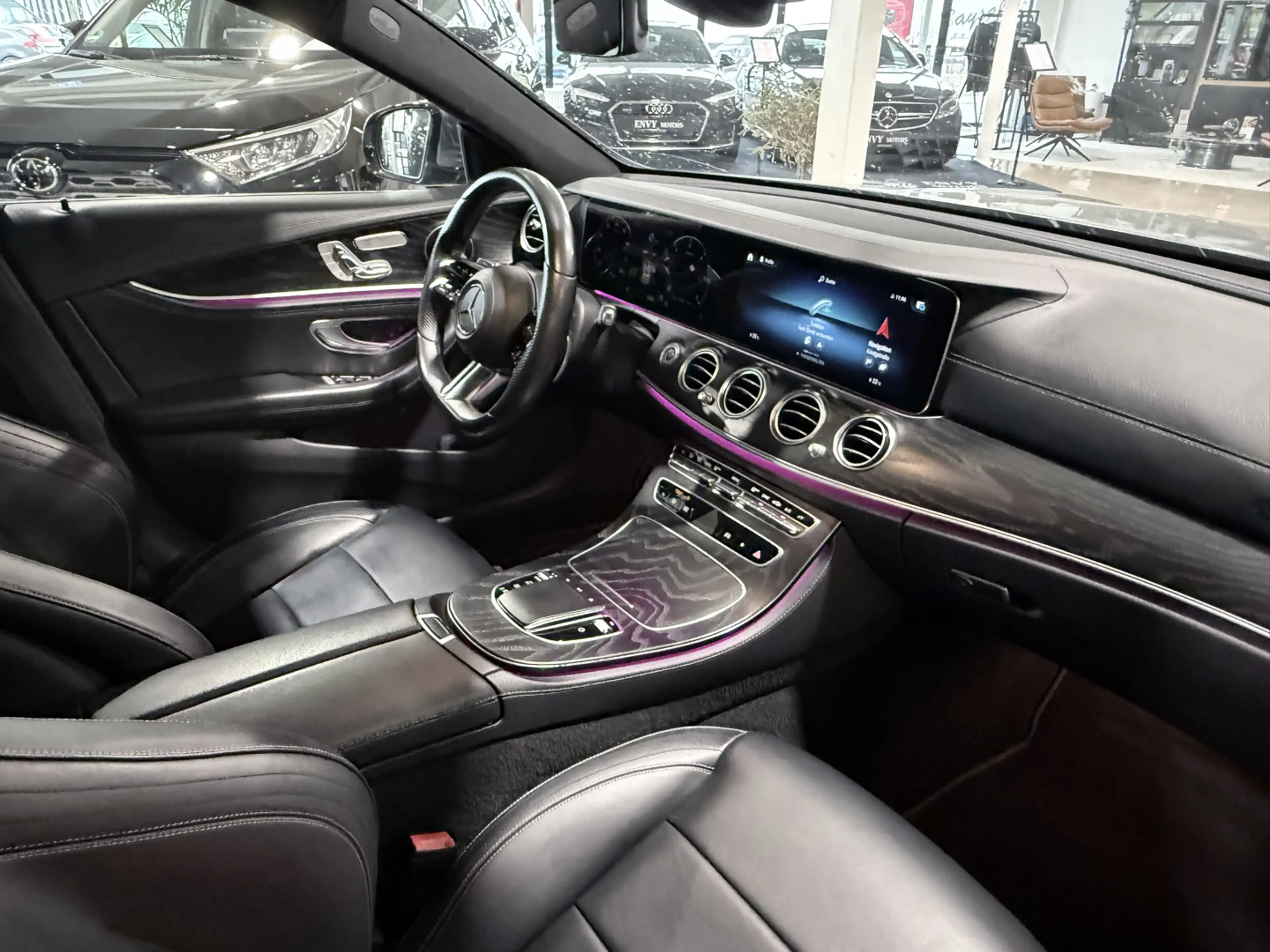 Mercedes-Benz E 220 E 220 d *NAVI*KAMERA*PANO*SHZ*TOTW — photo 13
