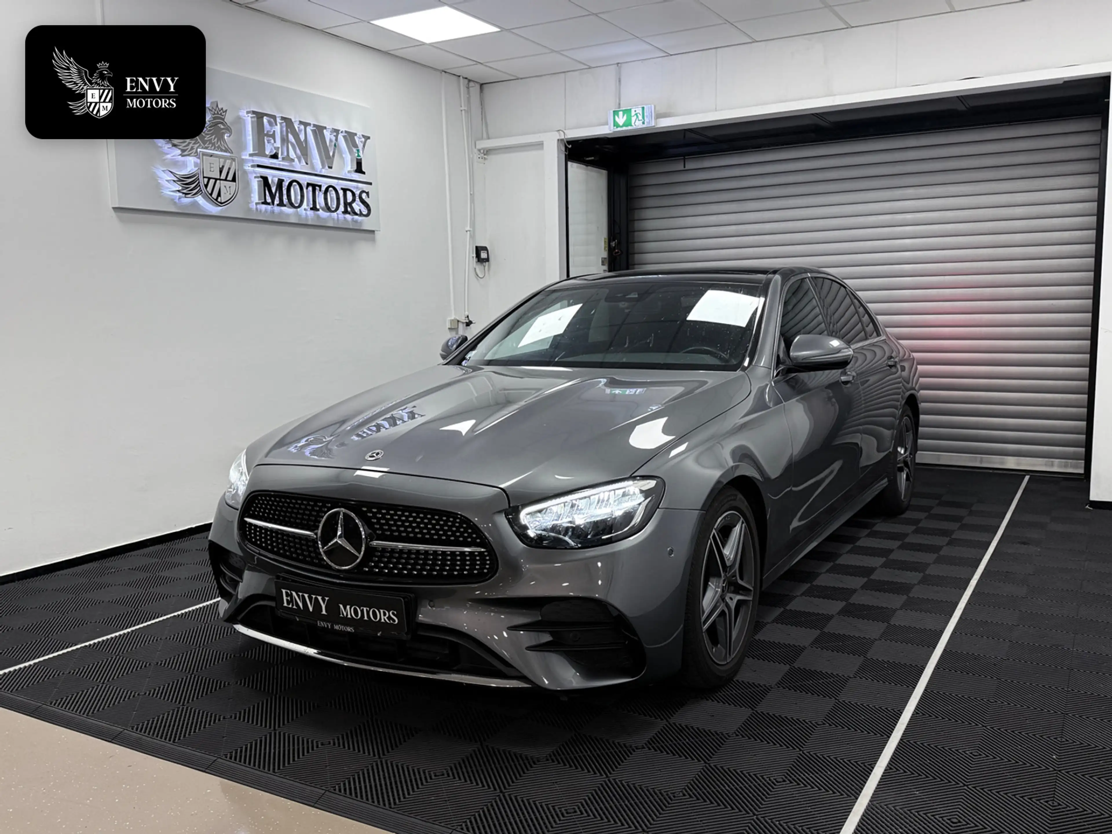 Mercedes-Benz E 220 E 220 d *NAVI*KAMERA*PANO*SHZ*TOTW