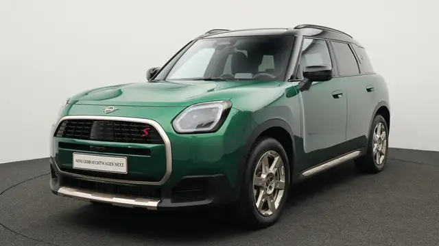 MINI Countryman S All4 Favoured Trim