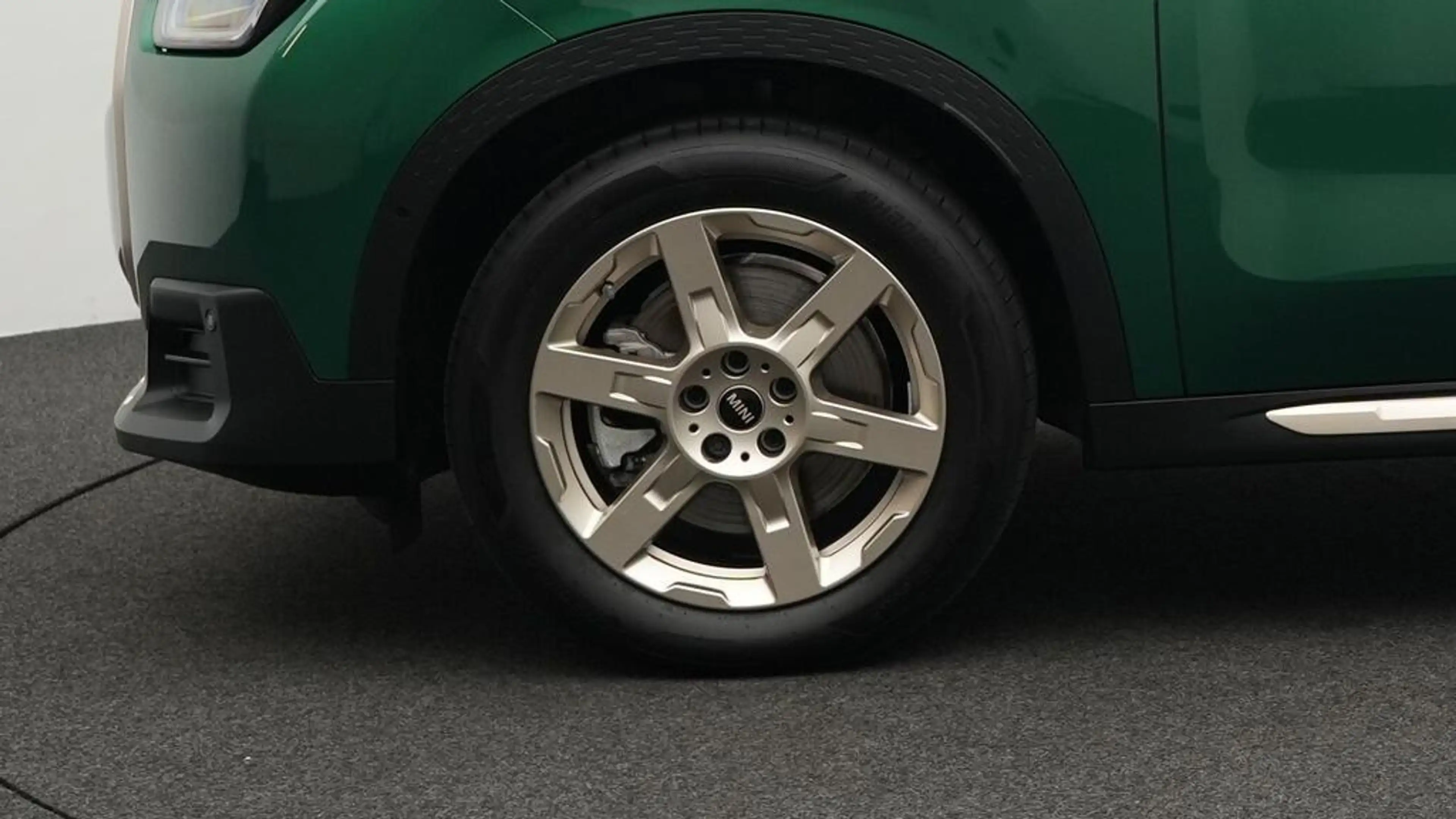 MINI Countryman S All4 Favoured Trim — photo 11