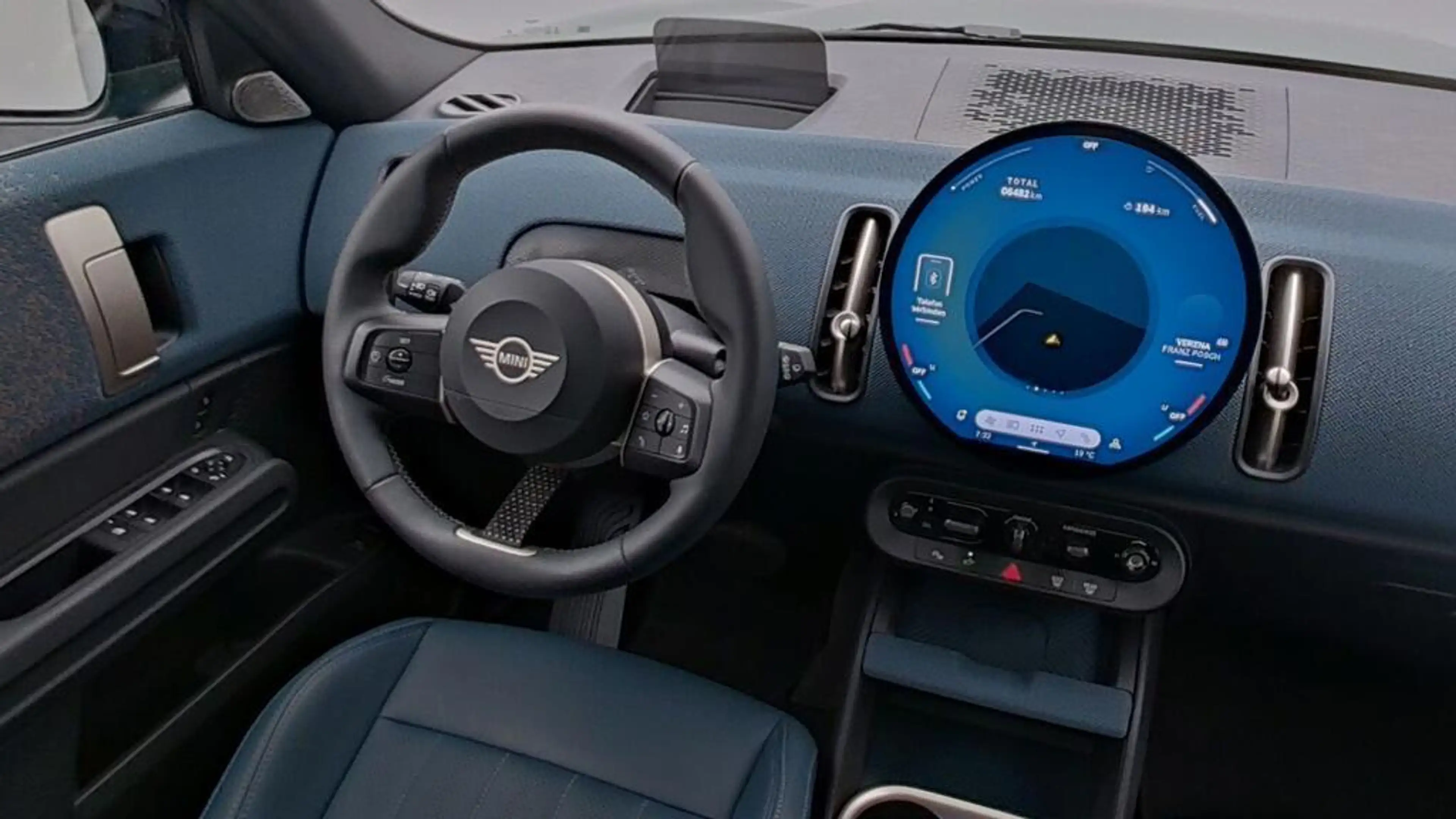 MINI Countryman S All4 Favoured Trim — photo 13