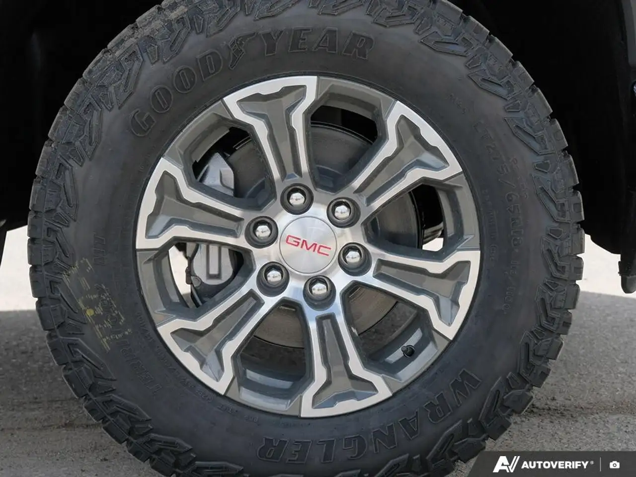 GMC Sierra 1500 fotografie GMC Sierra 1500