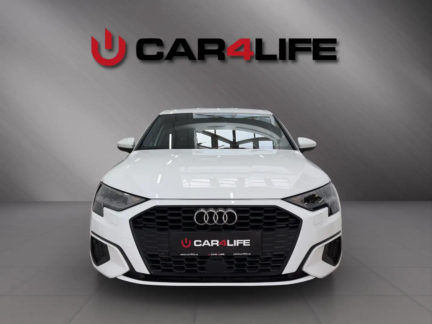 Audi A3 SB 40 TFSI e Weiß - 2