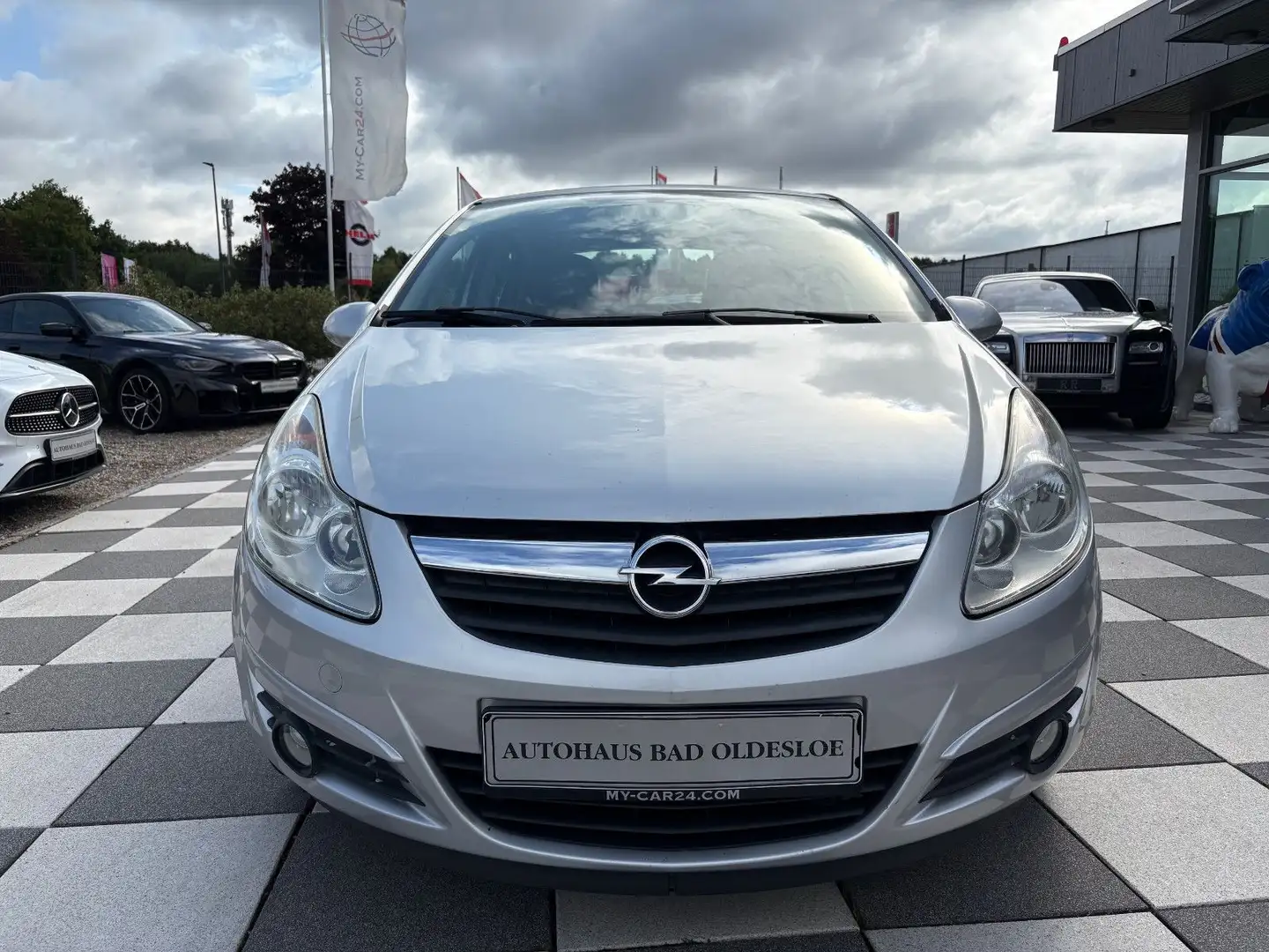 Opel Corsa D Satellite+Klima+Tempomat+Alu+Scheckheft+ Silber - 2