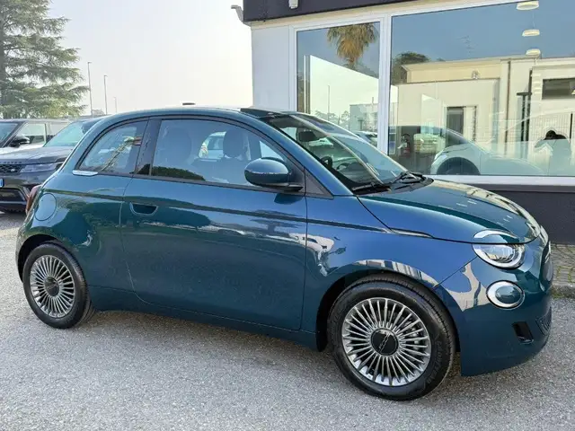 Fiat 500 view 5