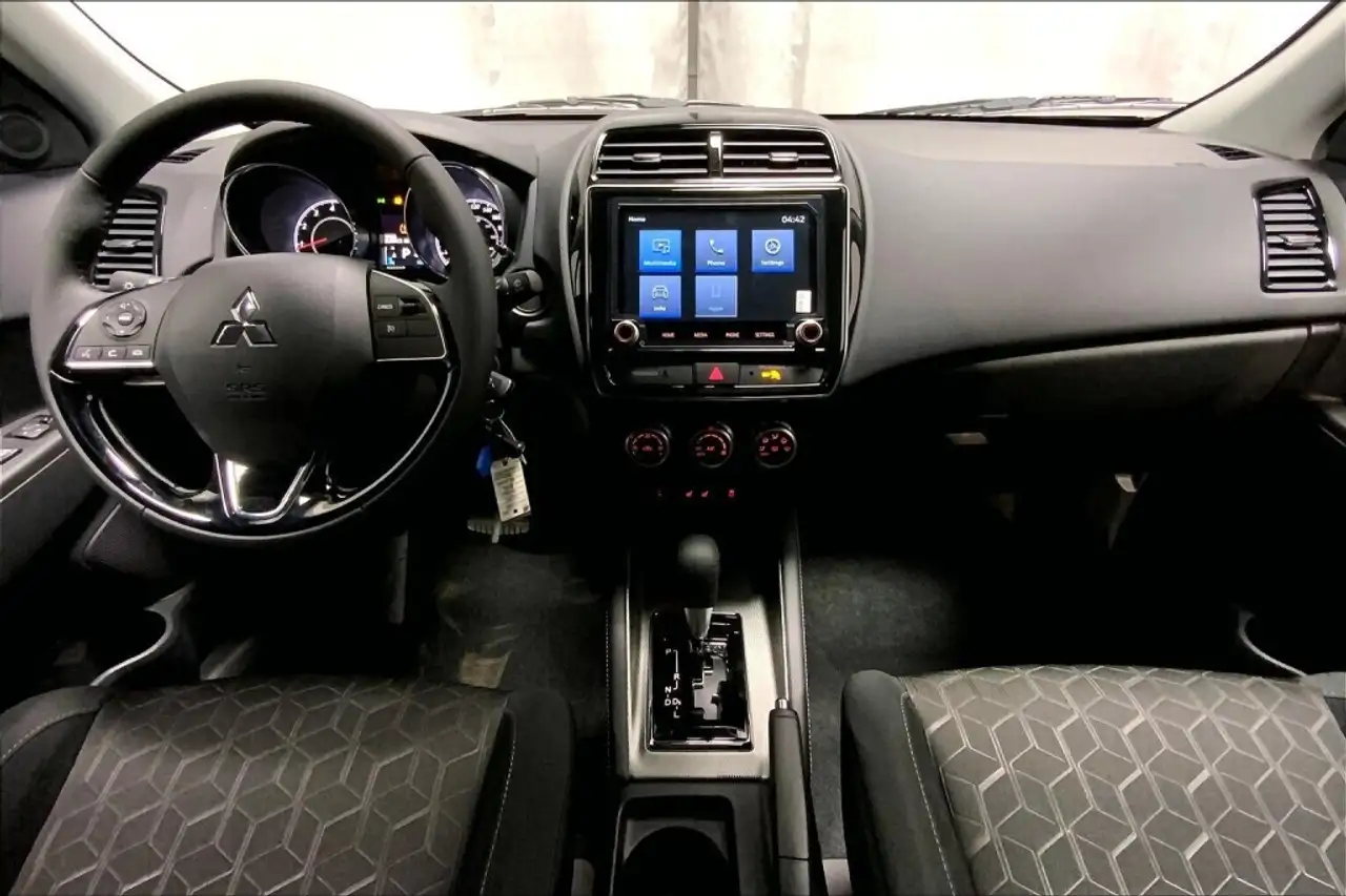 Mitsubishi RVR снимка Mitsubishi RVR
