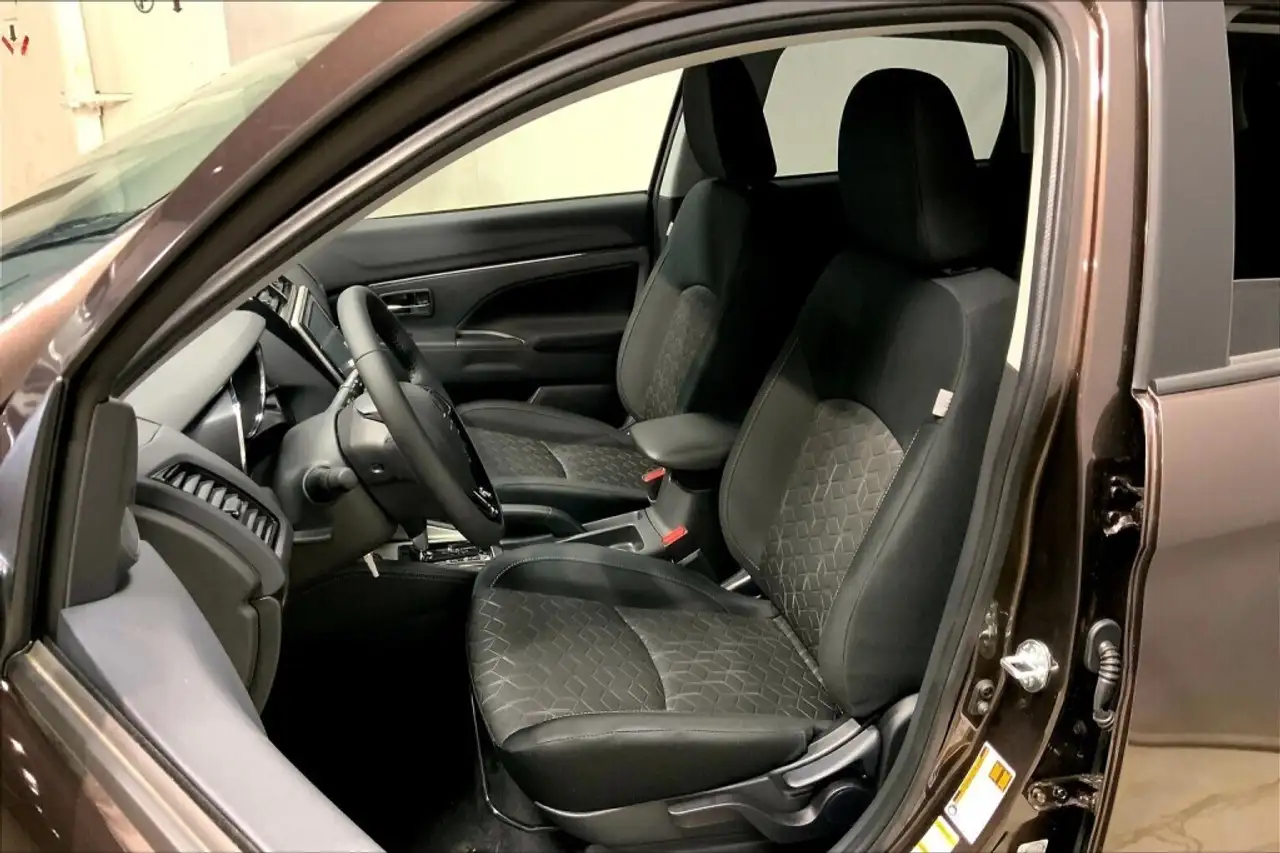 Mitsubishi RVR снимка Mitsubishi RVR
