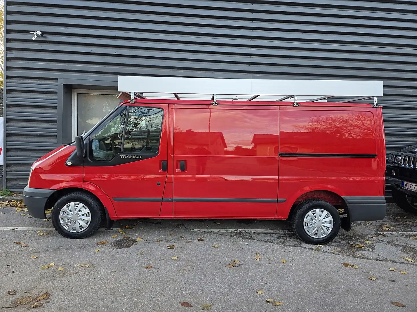 Ford Transit Transit Kasten 2X Schiebetüren Top Zustand Rot - 2