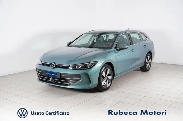 Volkswagen Passat 1.5 eTSI ACT DSG Business 150CV