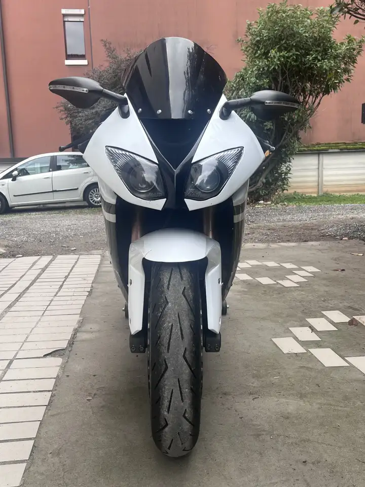 Kawasaki Ninja ZX-10R