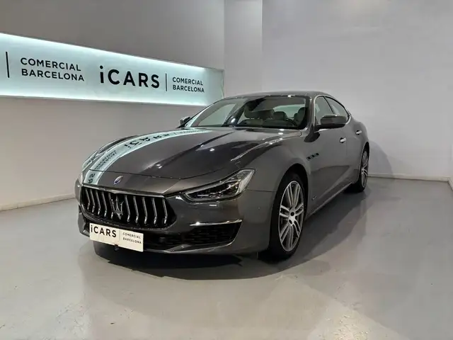 Maserati Ghibli 2.0 L4 HybridGasolina 243kW 330CV