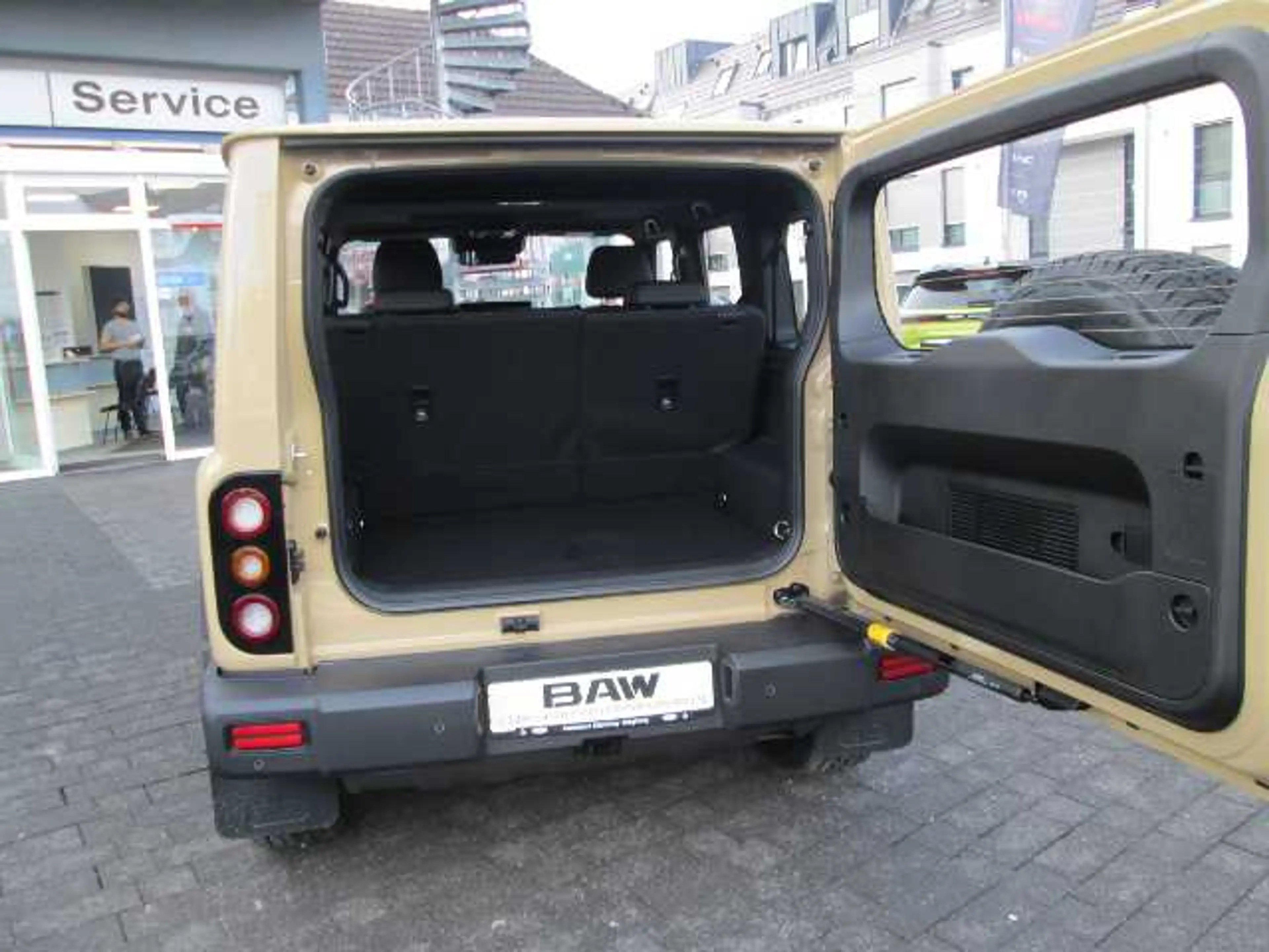 BAW 212 212, 2,0TCI, 4 WD — photo 14