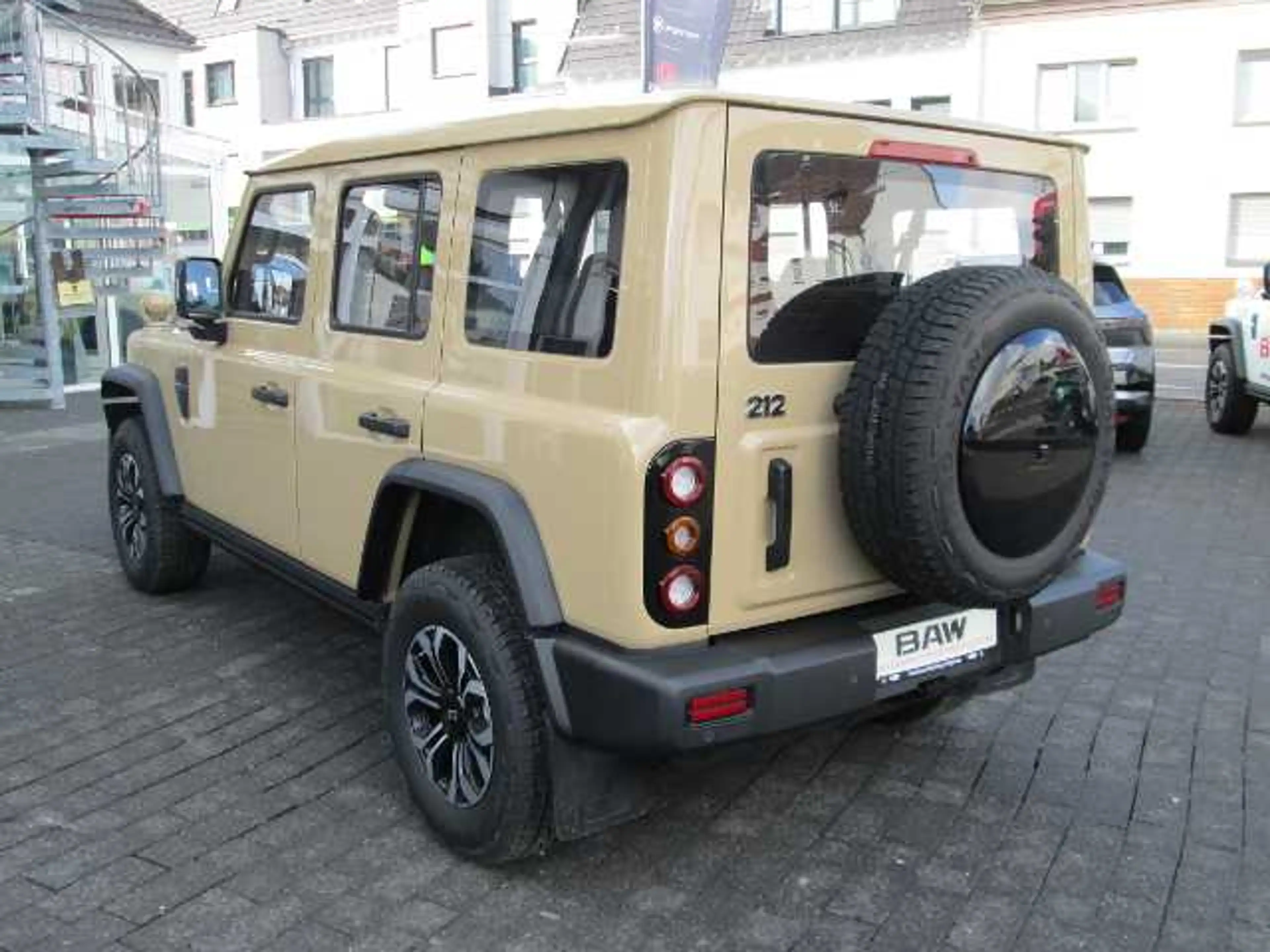 BAW 212 212, 2,0TCI, 4 WD — photo 9