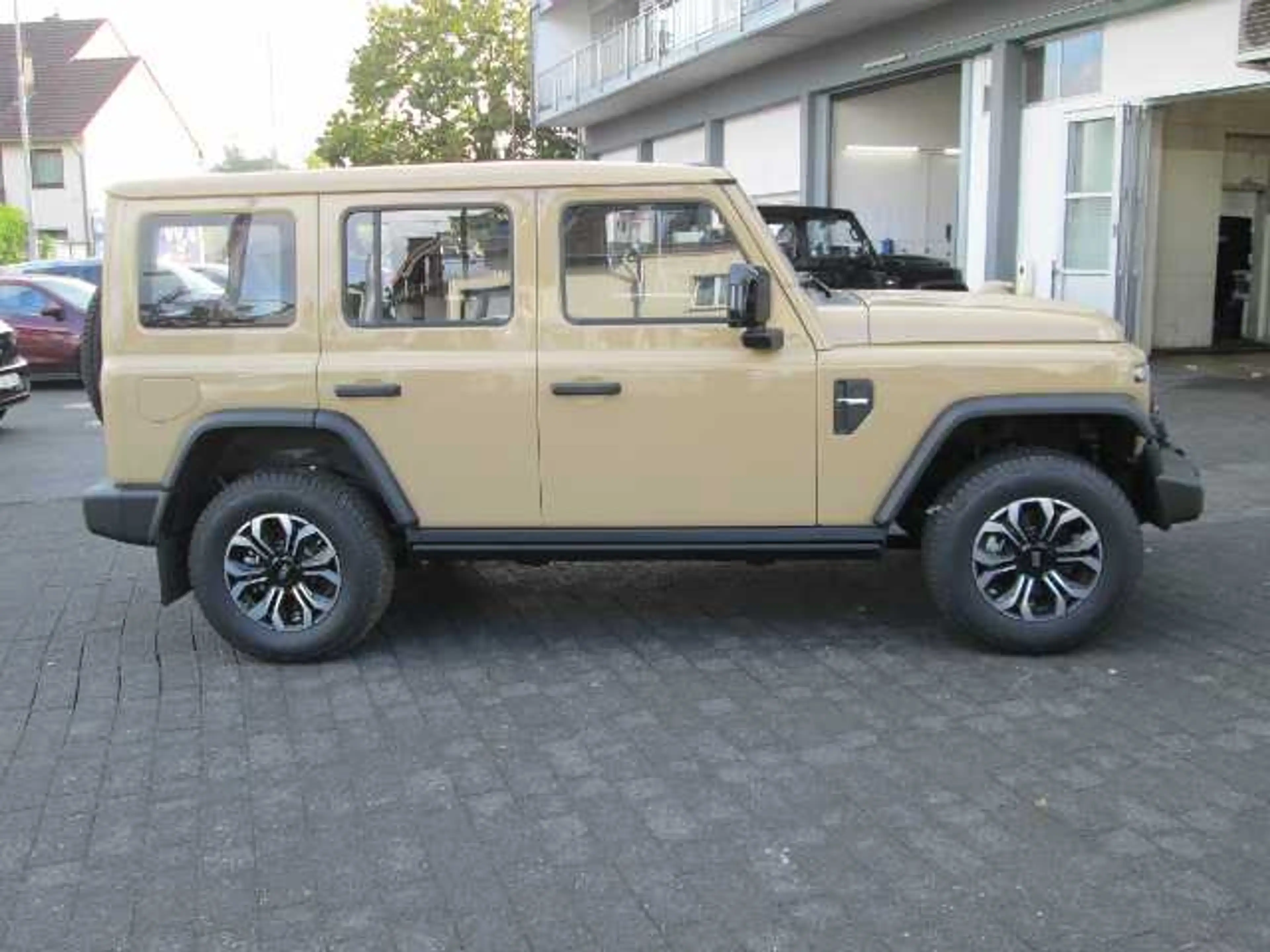 BAW 212 212, 2,0TCI, 4 WD — photo 6