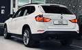BMW X1 18d xDrive Sport Line|SHZ|PDC|MFL|Bi-XEN|TEMPOMAT Weiß - thumbnail 5