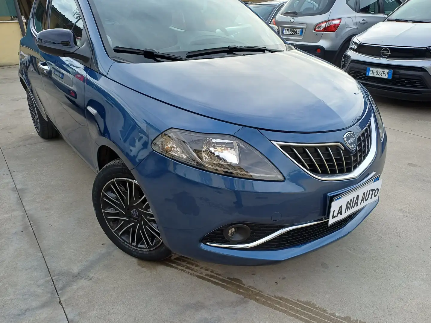 Lancia Ypsilon Ypsilon 1.0 firefly hybrid Gold s Azul - 1