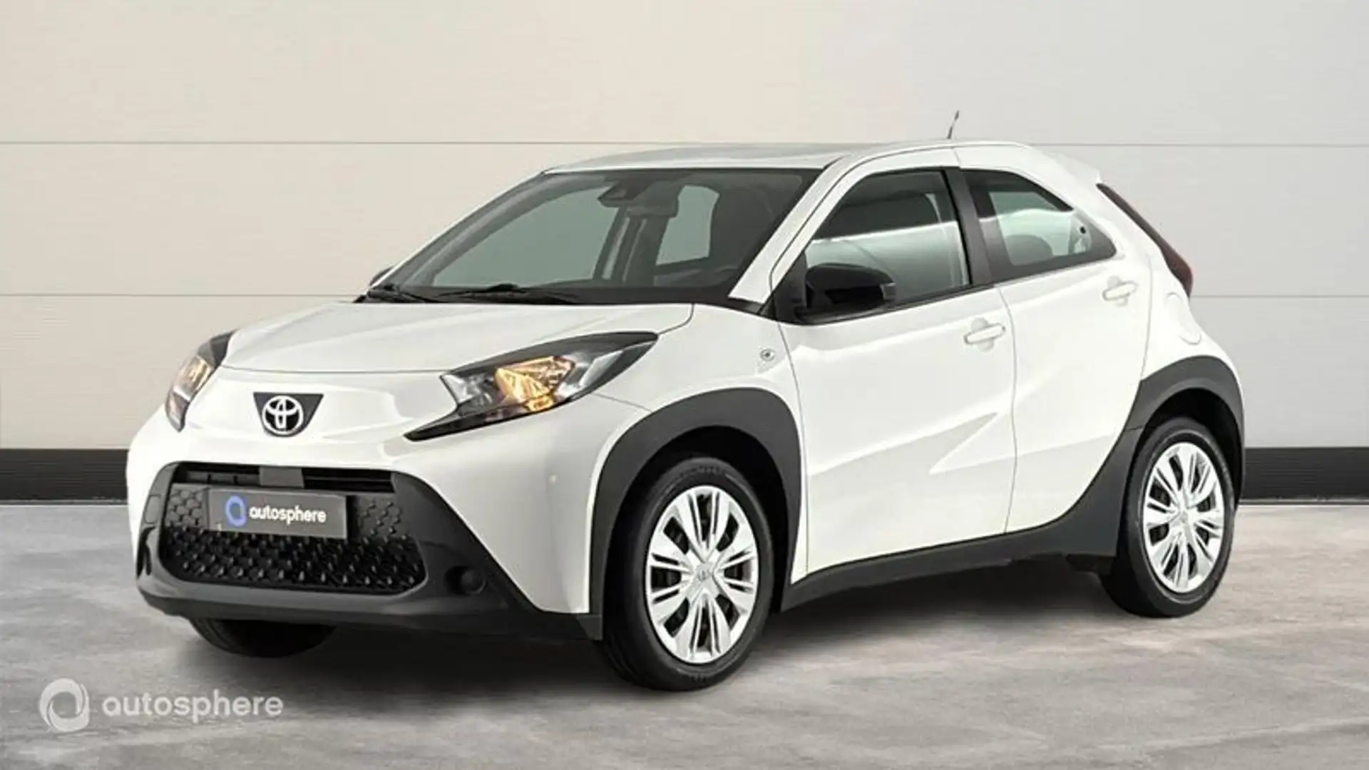 Toyota Aygo X 1.0 VVT-i 72ch Dynamic - 1