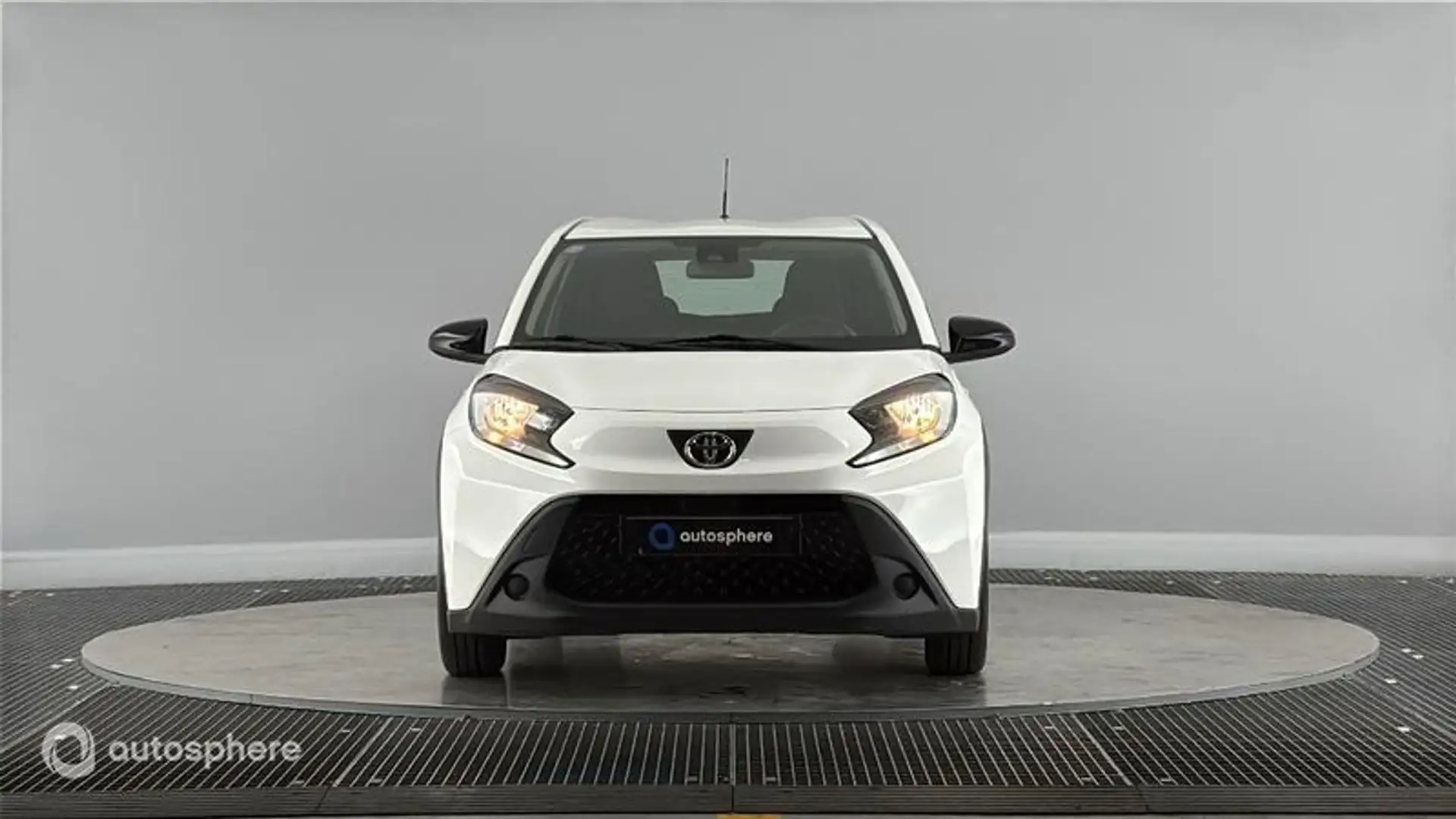 Toyota Aygo X 1.0 VVT-i 72ch Dynamic - 2