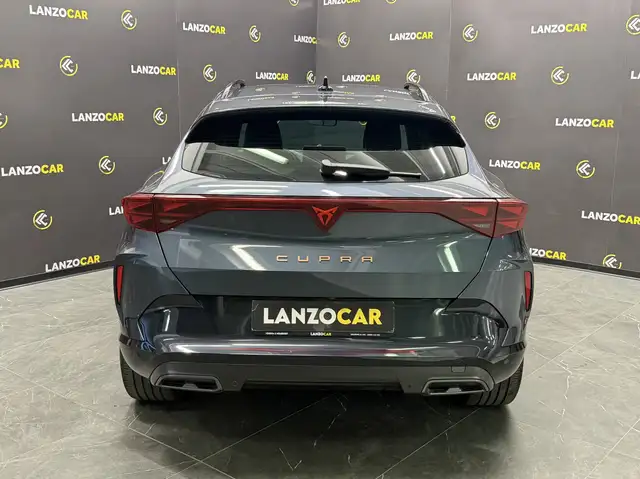 Cupra Formentor view 5