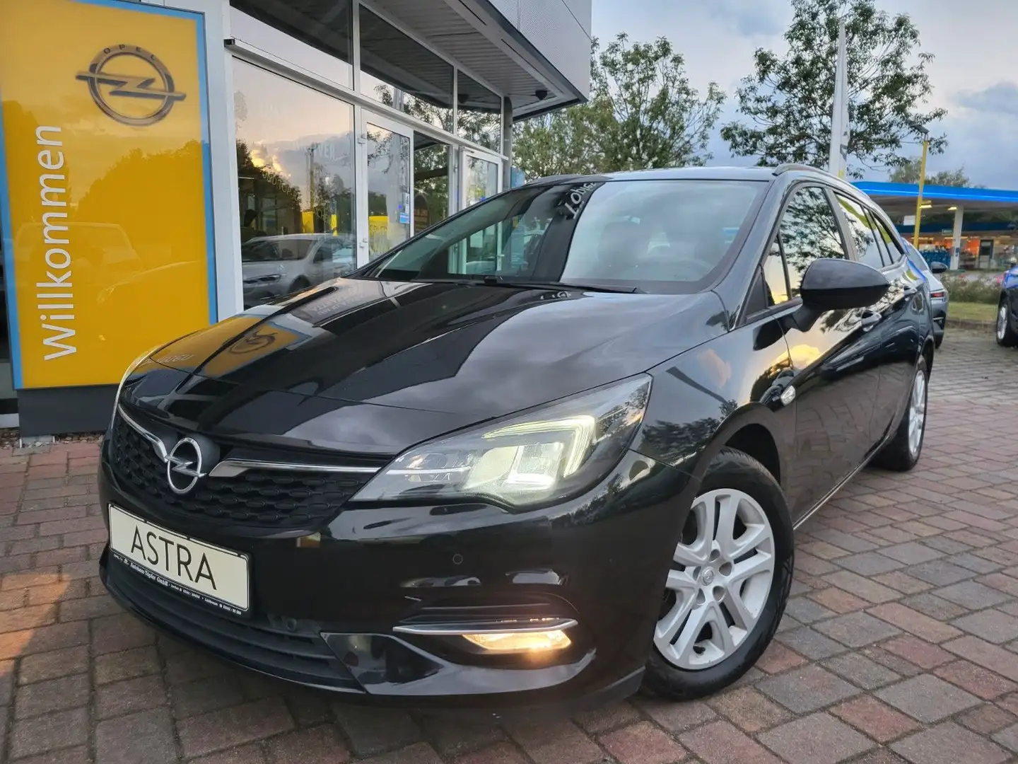 Opel Astra K ST Business 1-Hand/LED-Licht/Navi/Kamera Noir - 2