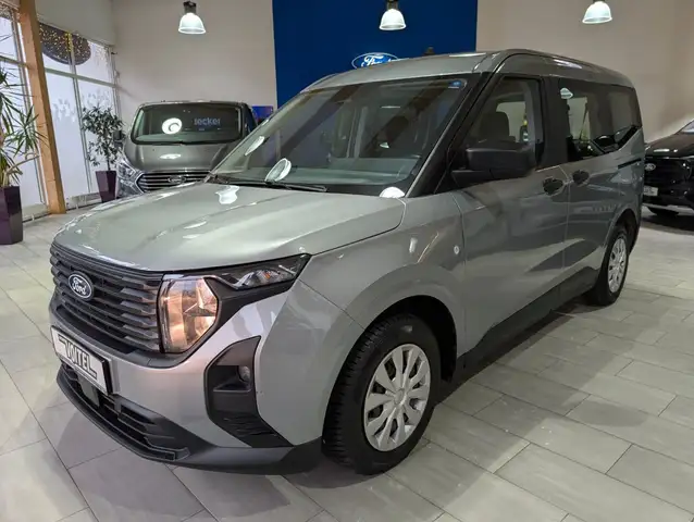 Ford Tourneo Courier Trend