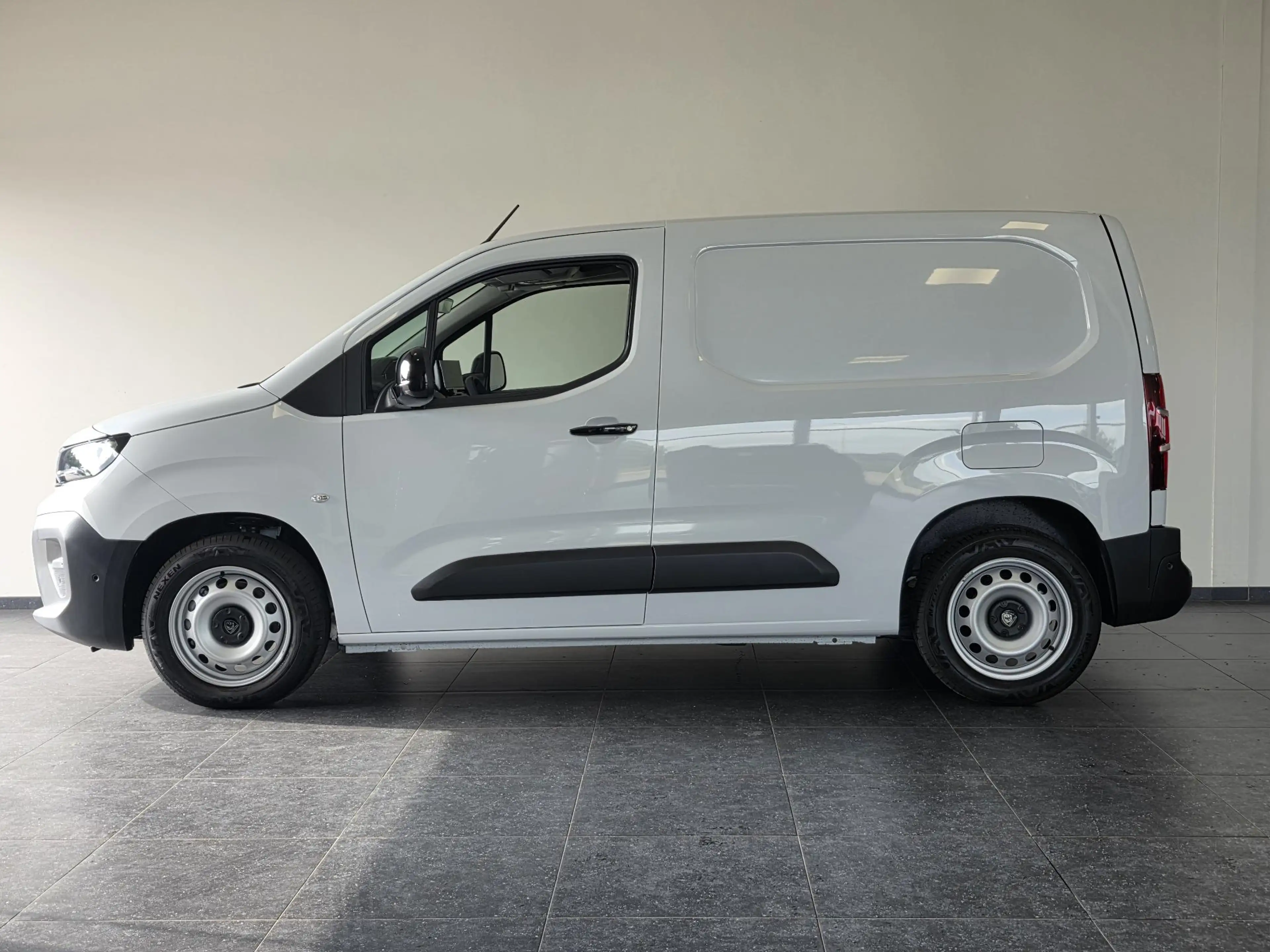 Peugeot Partner L1 1.5 BlueHDi 130 EAT8 S&S | Incl. BPM | Bomvol | — photo 7