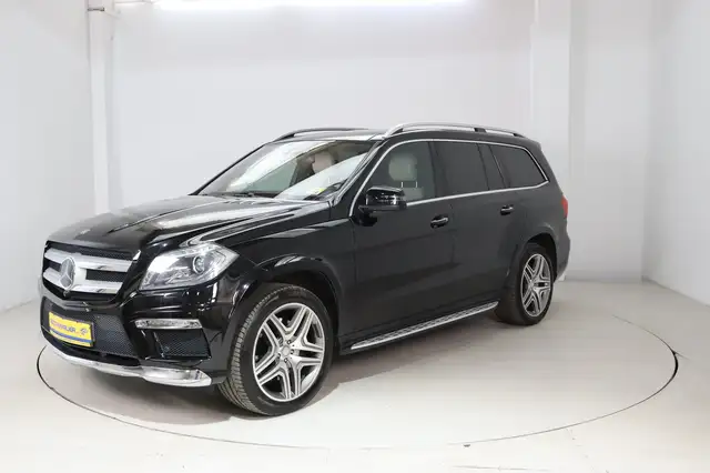 Mercedes-Benz GL 350 d 4Matic DIS FOND Desingno Pano * 7. Sitze * MwSt.